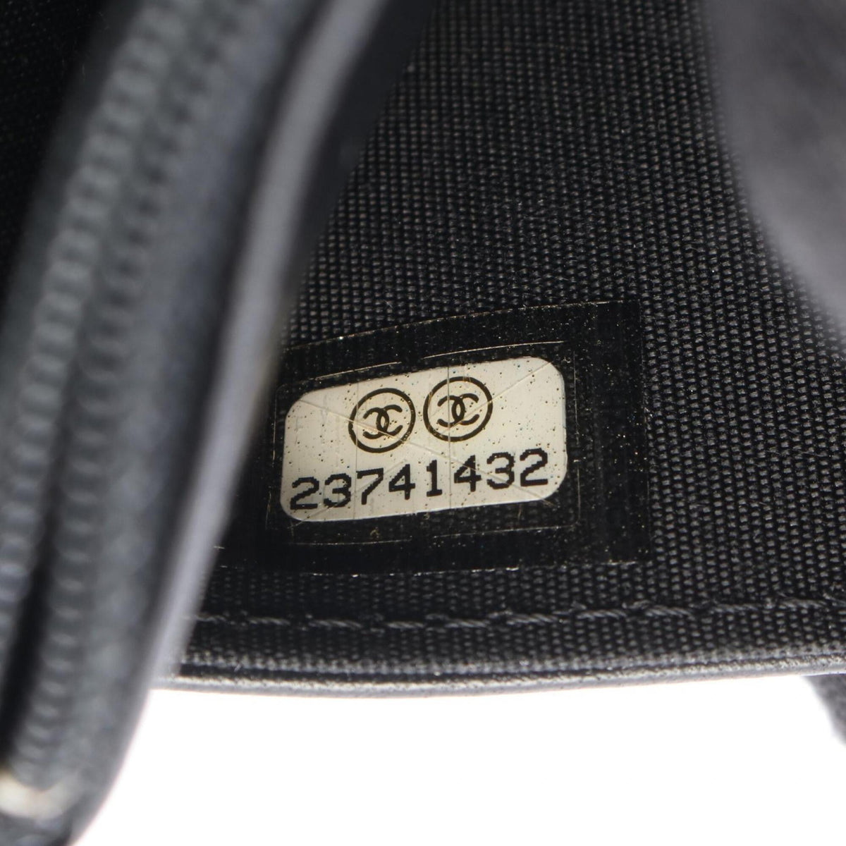 Chanel Black Pink Leather Handbag Shoulder Bag (Pre-Owned)