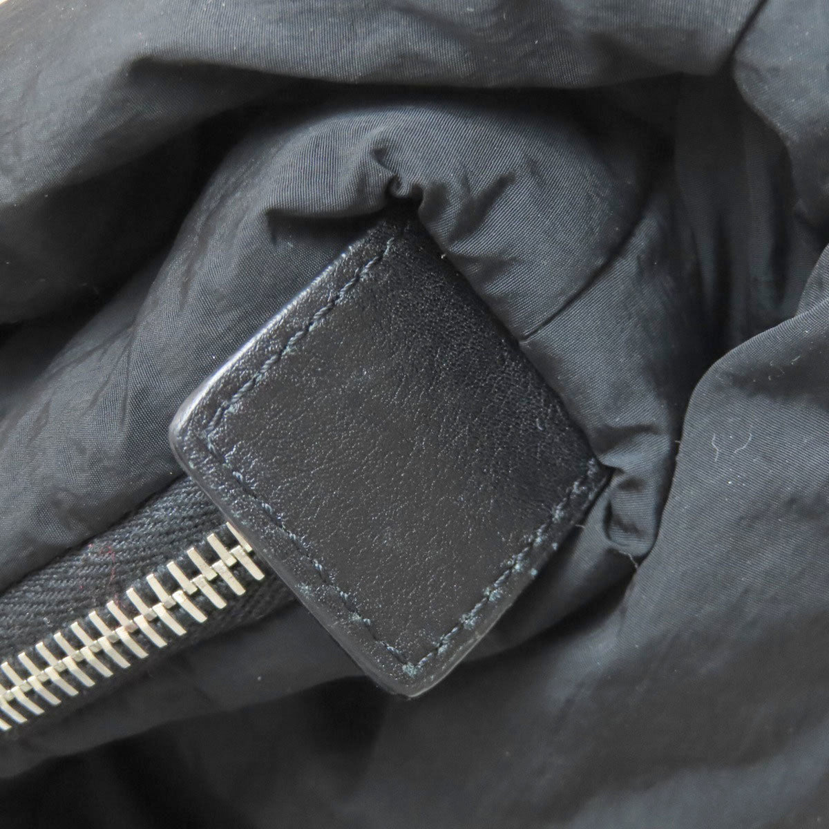 Chanel Black Nylon Tote Bag (Pre-Owned)