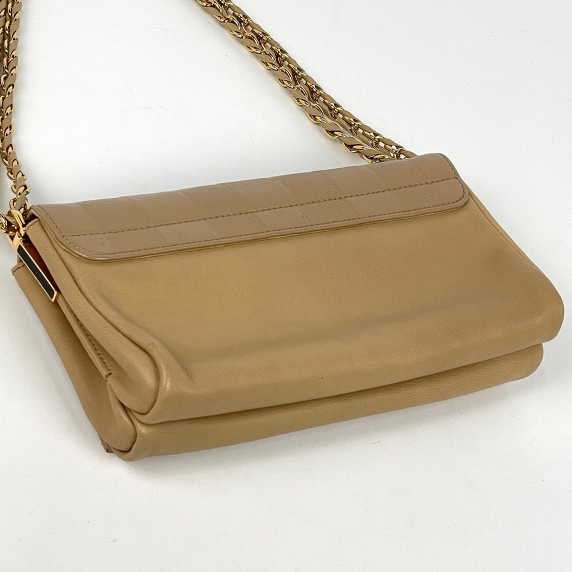 Fendi Beige Leather Shoulder Bag (Pre-Owned)
