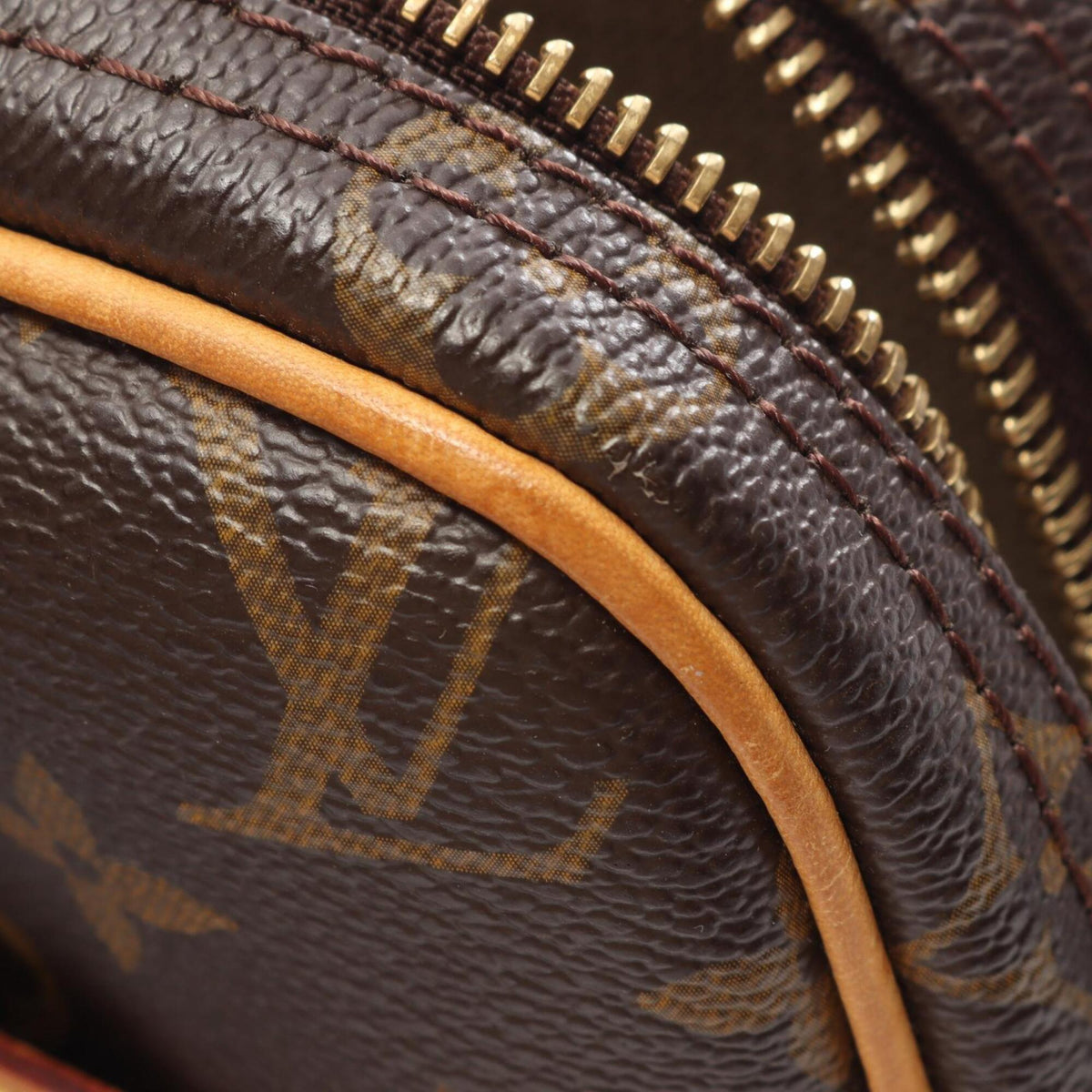 Louis Vuitton Brown Monogram Monogram Leather Handbag Shoulder Bag (Pre-Owned)