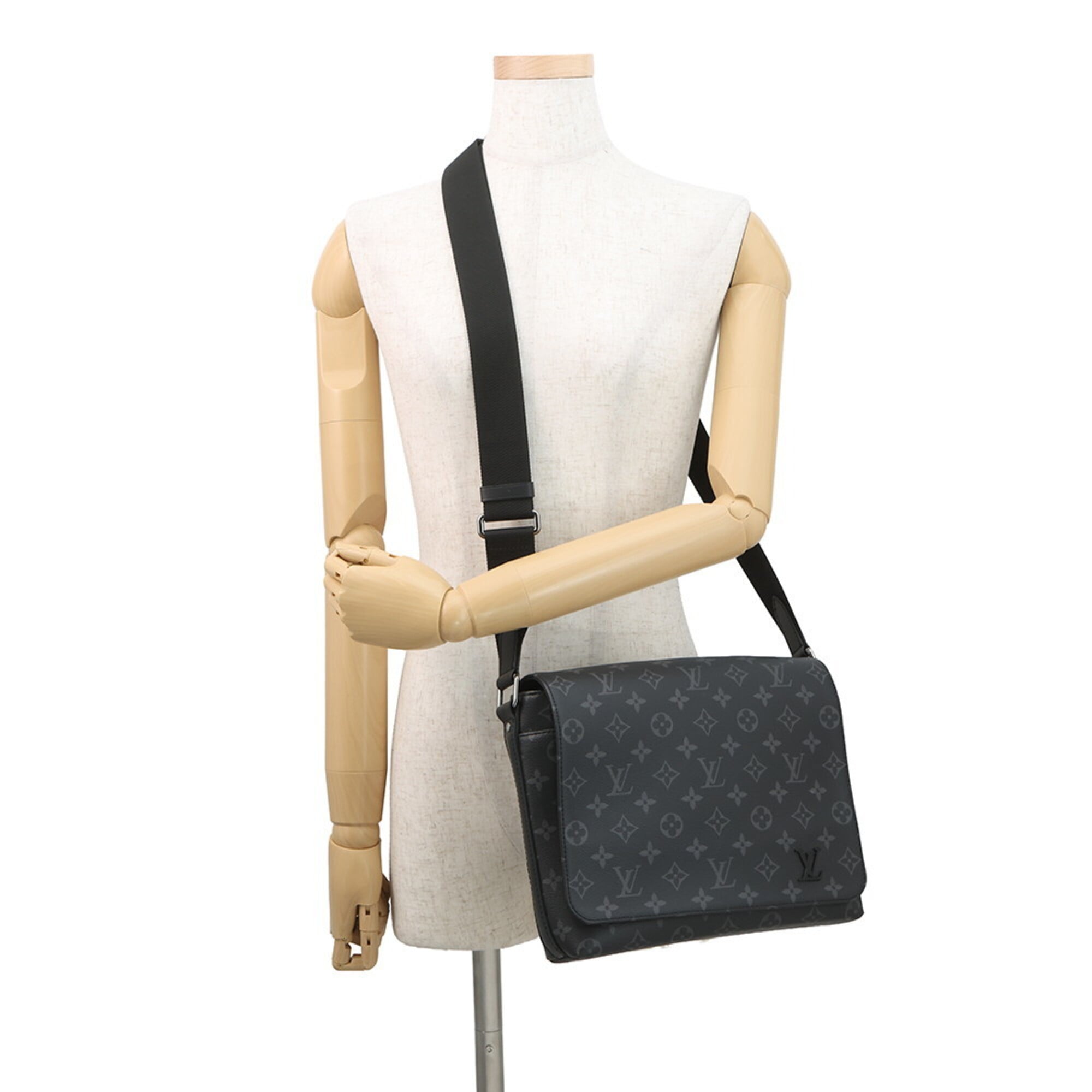 Louis Vuitton Black Monogram Eclipse Noir Monogram Eclipse Handbag Shoulder Bag (Pre-Owned)