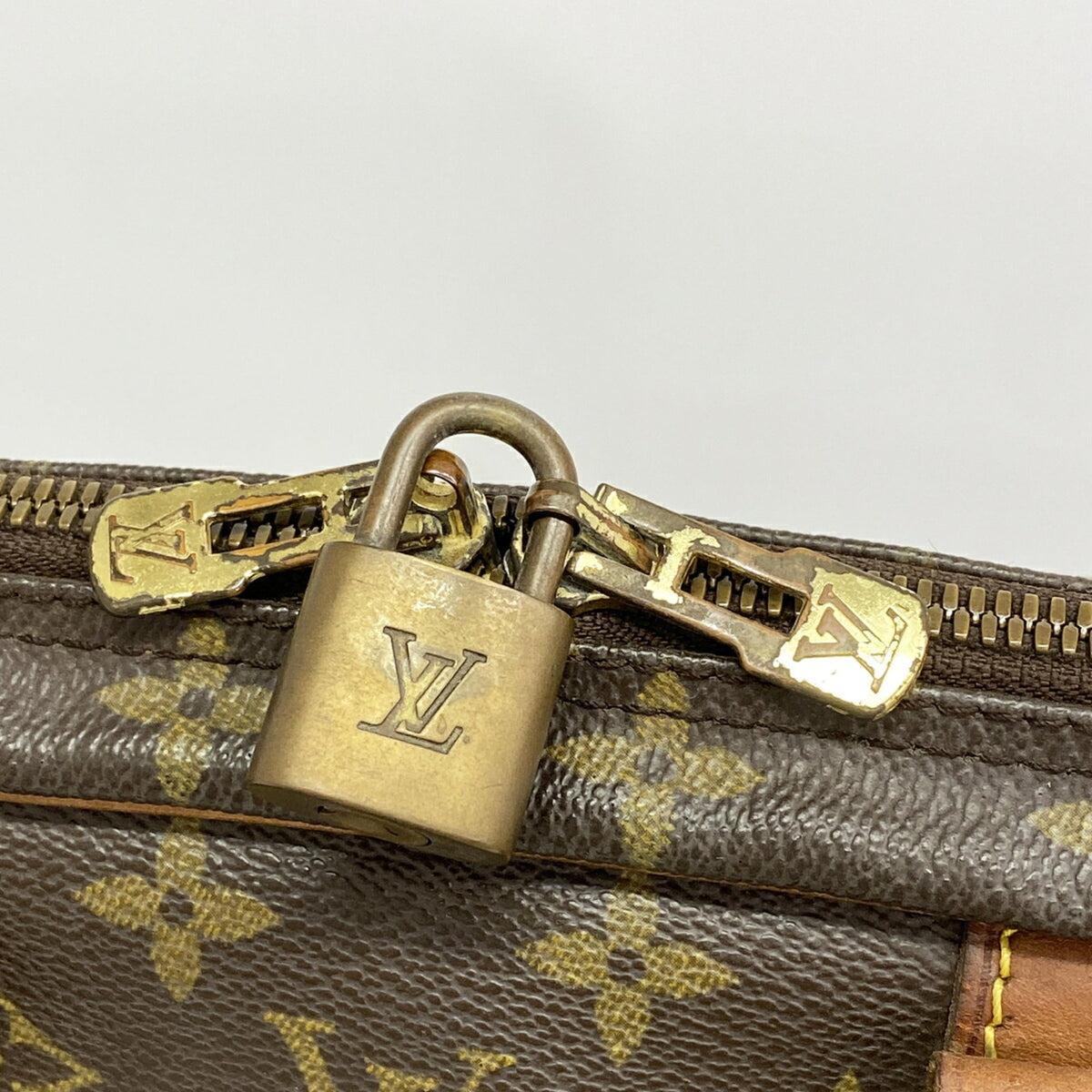 Louis Vuitton Brown Briefcase (Pre-Owned)