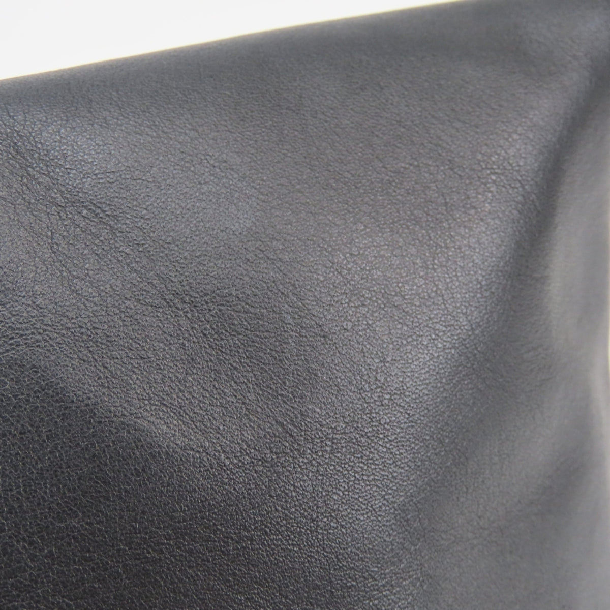 Coach Black Leather Shoulder Bag (Pre-Owned)