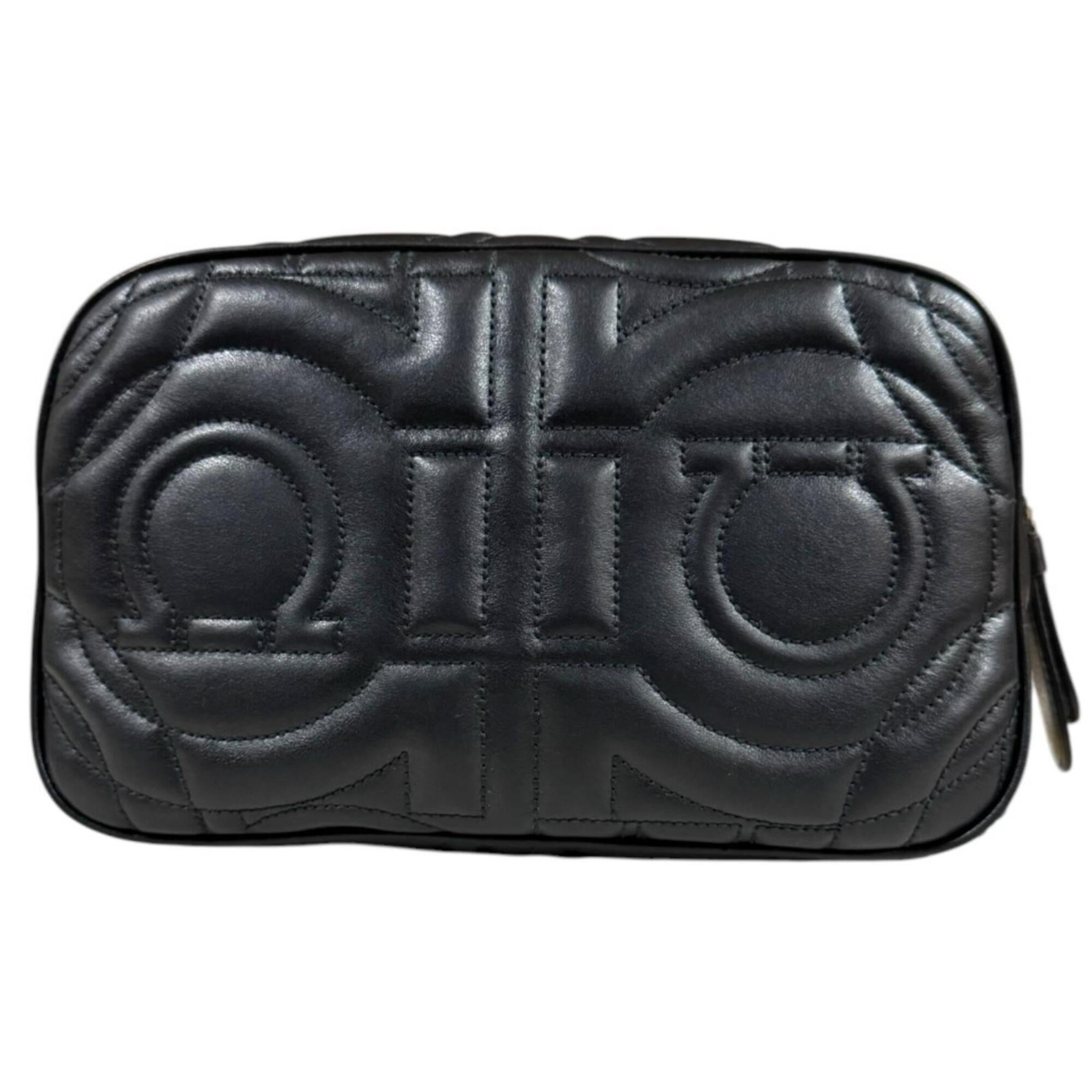 Salvatore Ferragamo Black Leather Shoulder Bag (Pre-Owned)