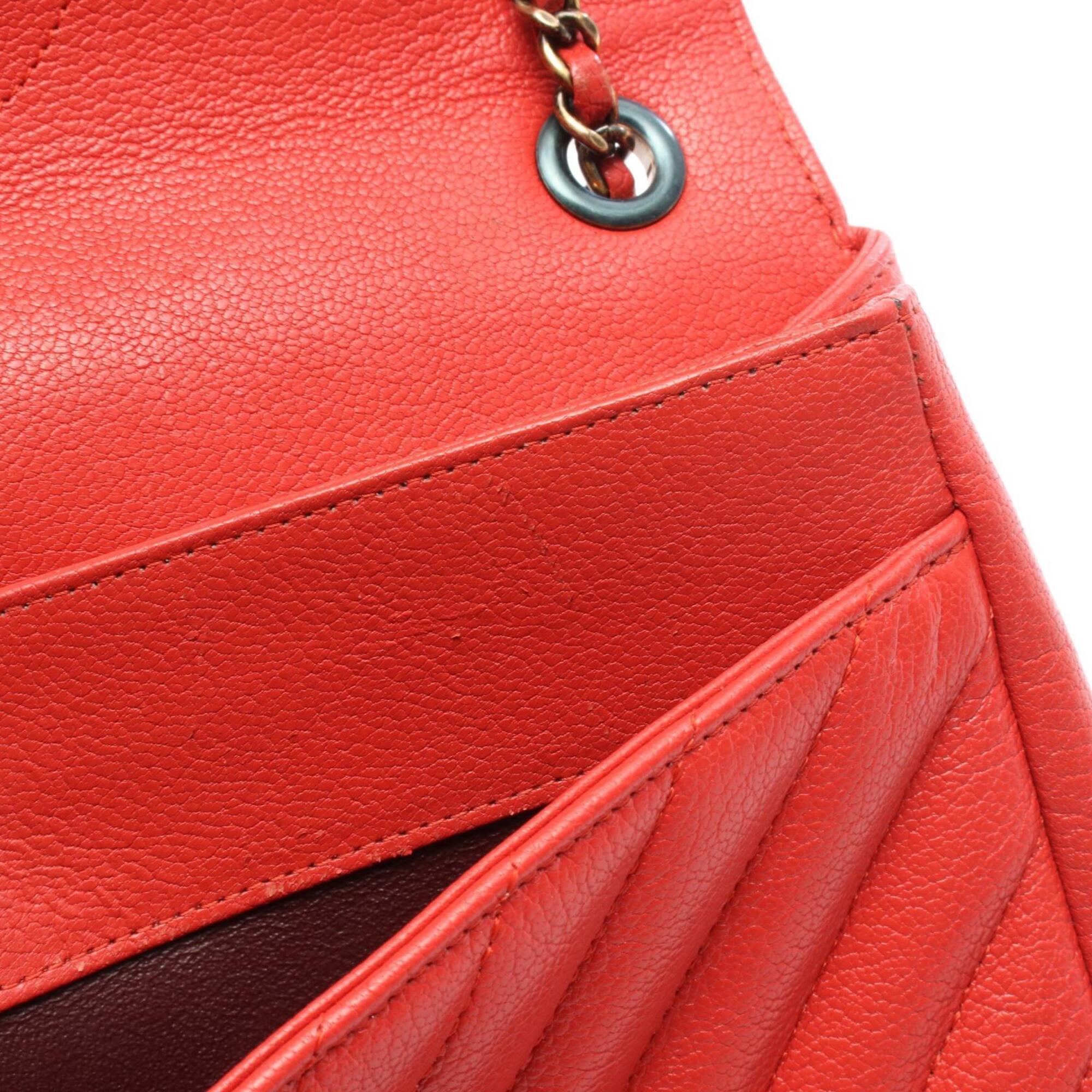 Chanel Red Color Leather Handbag Shoulder Bag (Pre-Owned)
