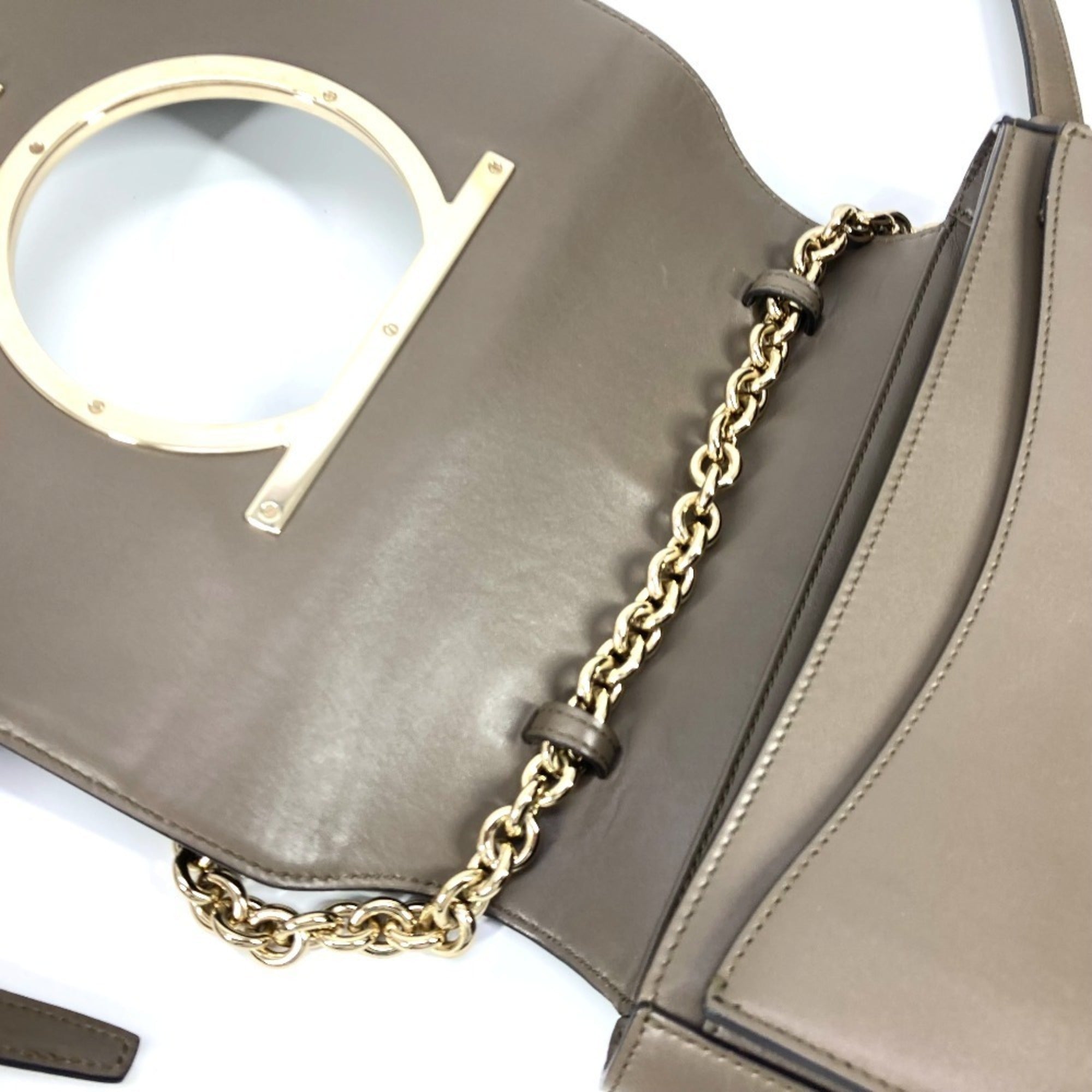 Salvatore Ferragamo Gancini Grayish Leather Clutch Bag Pochette Shoulder Bag (Pre-Owned)