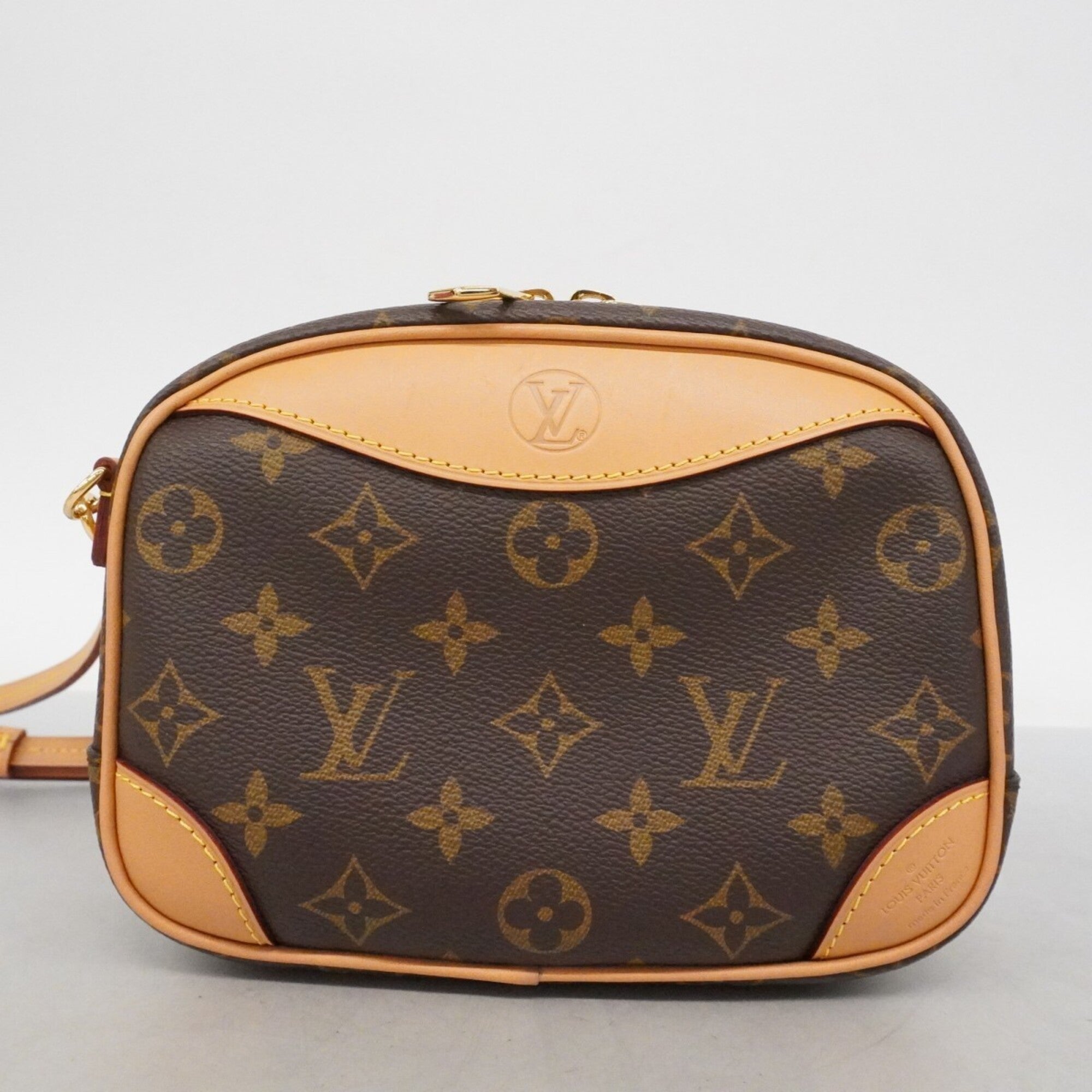 Louis Vuitton Brown Shoulder Bag (Pre-Owned)