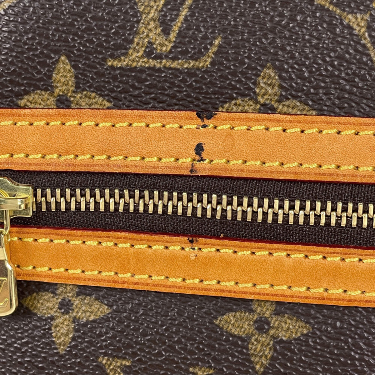 Louis Vuitton Brown Monogram Shoulder Bag (Pre-Owned)
