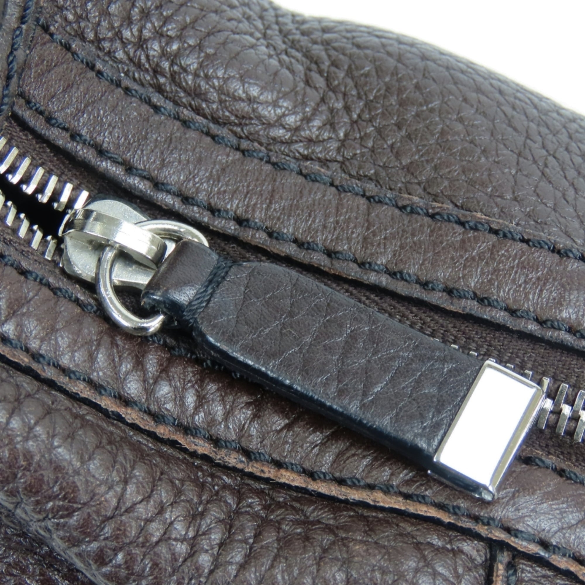 Tod's Dark Brown Leather Shoulder Bag (Pre-Owned)