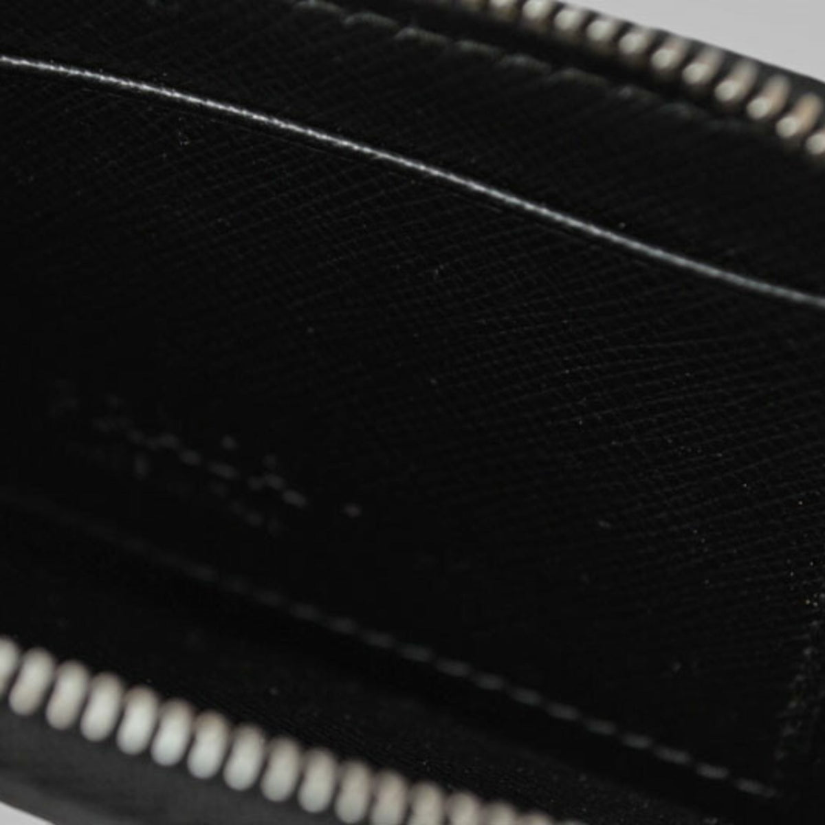 Prada Black Nero Leather Coin Purse/Coin Case (Pre-Owned)