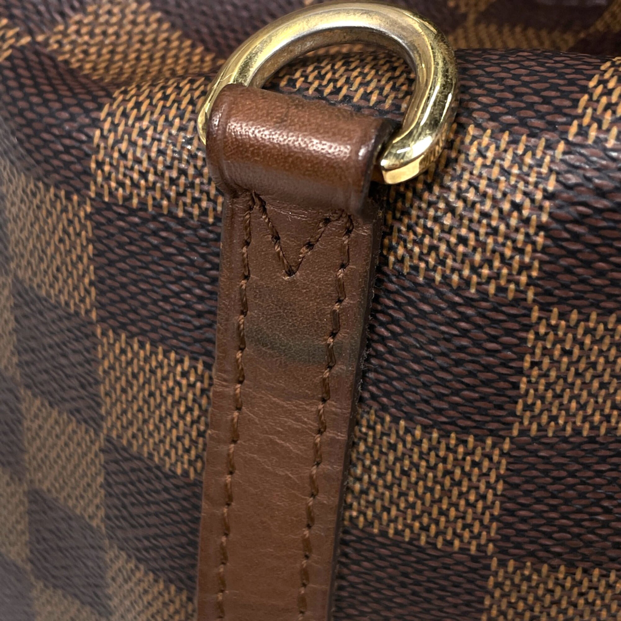Louis Vuitton Damier Brown Damier Canvas Handbag (Pre-Owned)