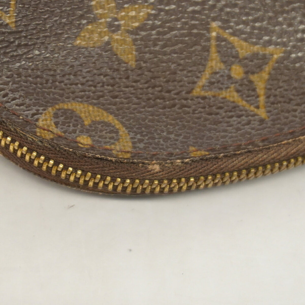 Louis Vuitton Brown Pouch (Pre-Owned)