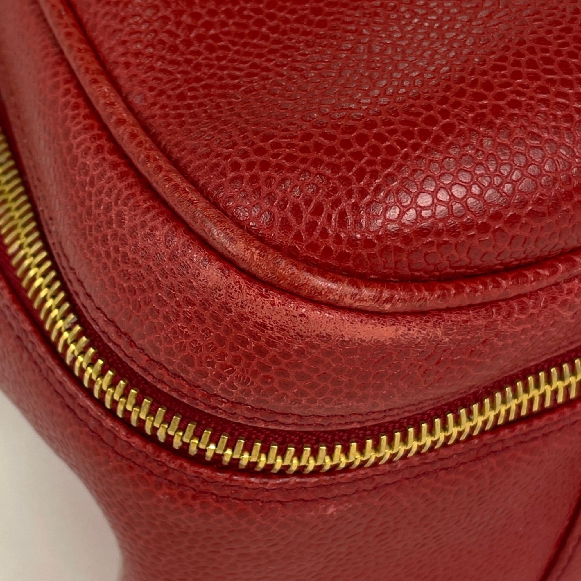 Chanel Red Color Grained Calfskin Shoulder Bag (Pre-Owned)