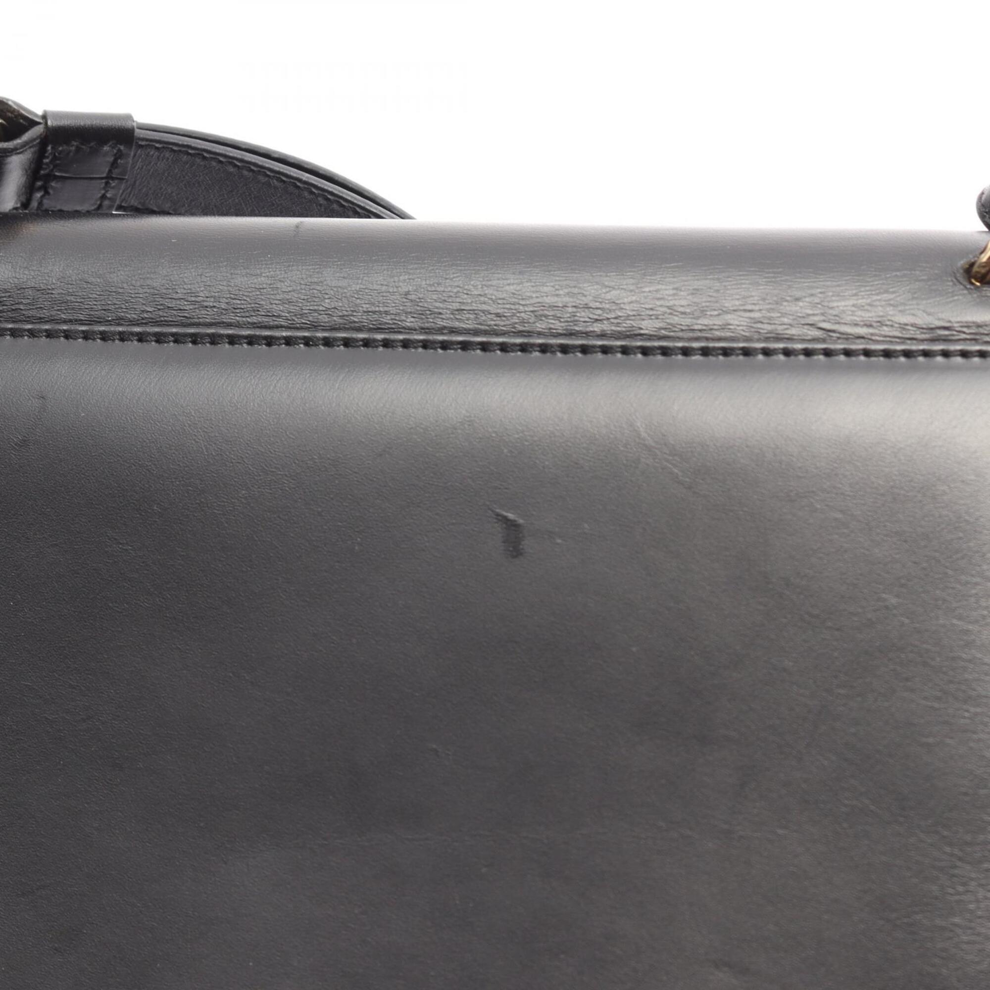 Salvatore Ferragamo Black Leather Handbag Shoulder Bag (Pre-Owned)