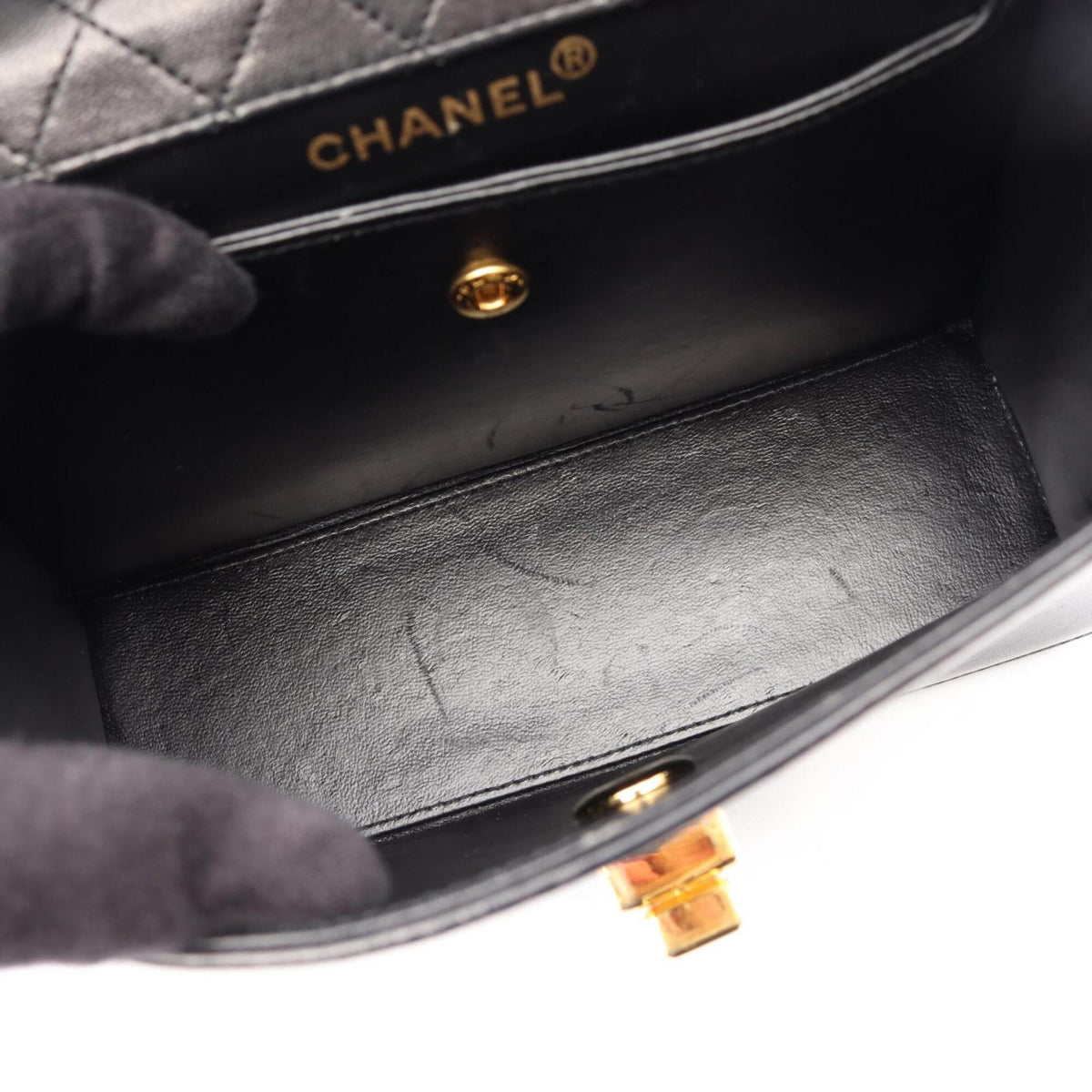 Chanel Black White Leather Handbag Shoulder Bag (Pre-Owned)