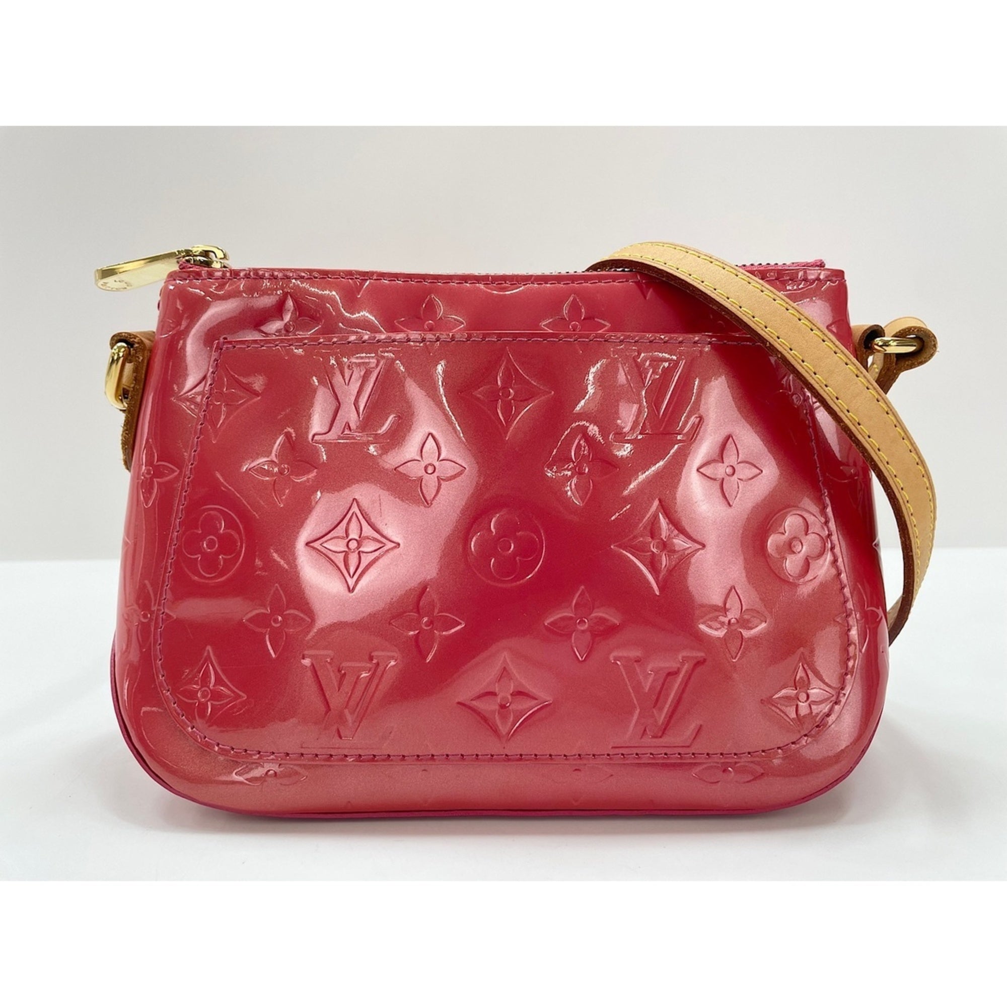 Louis Vuitton Red Color Vernis Shoulder Bag (Pre-Owned)