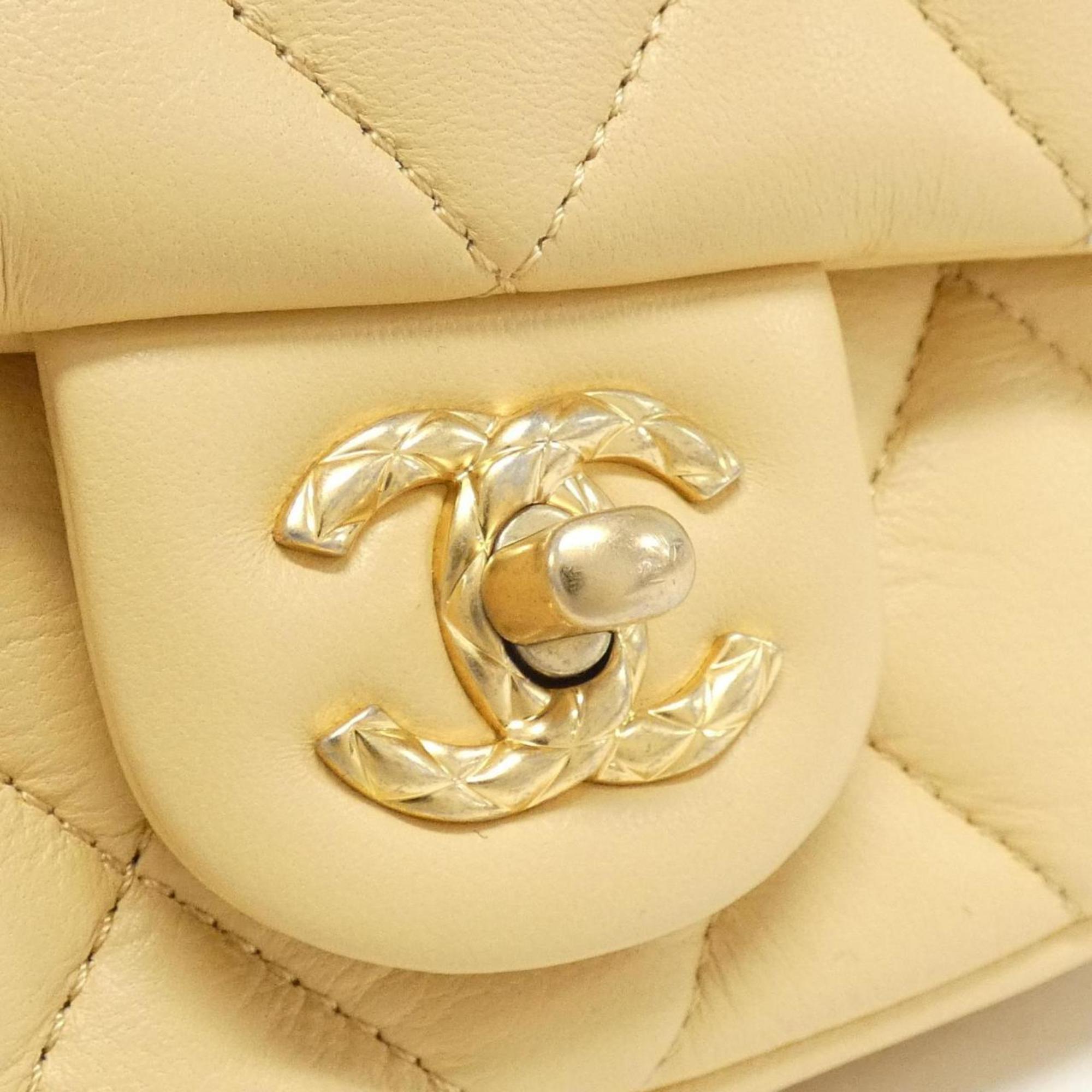 Chanel Beige Leather Shoulder Bag (Pre-Owned)