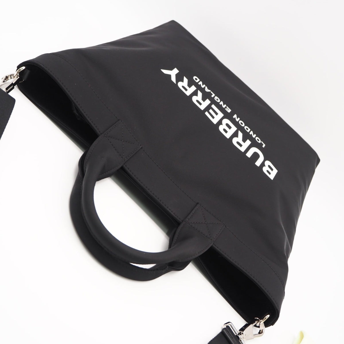 Burberry Black White Nylon Tote Bag (Pre-Owned)