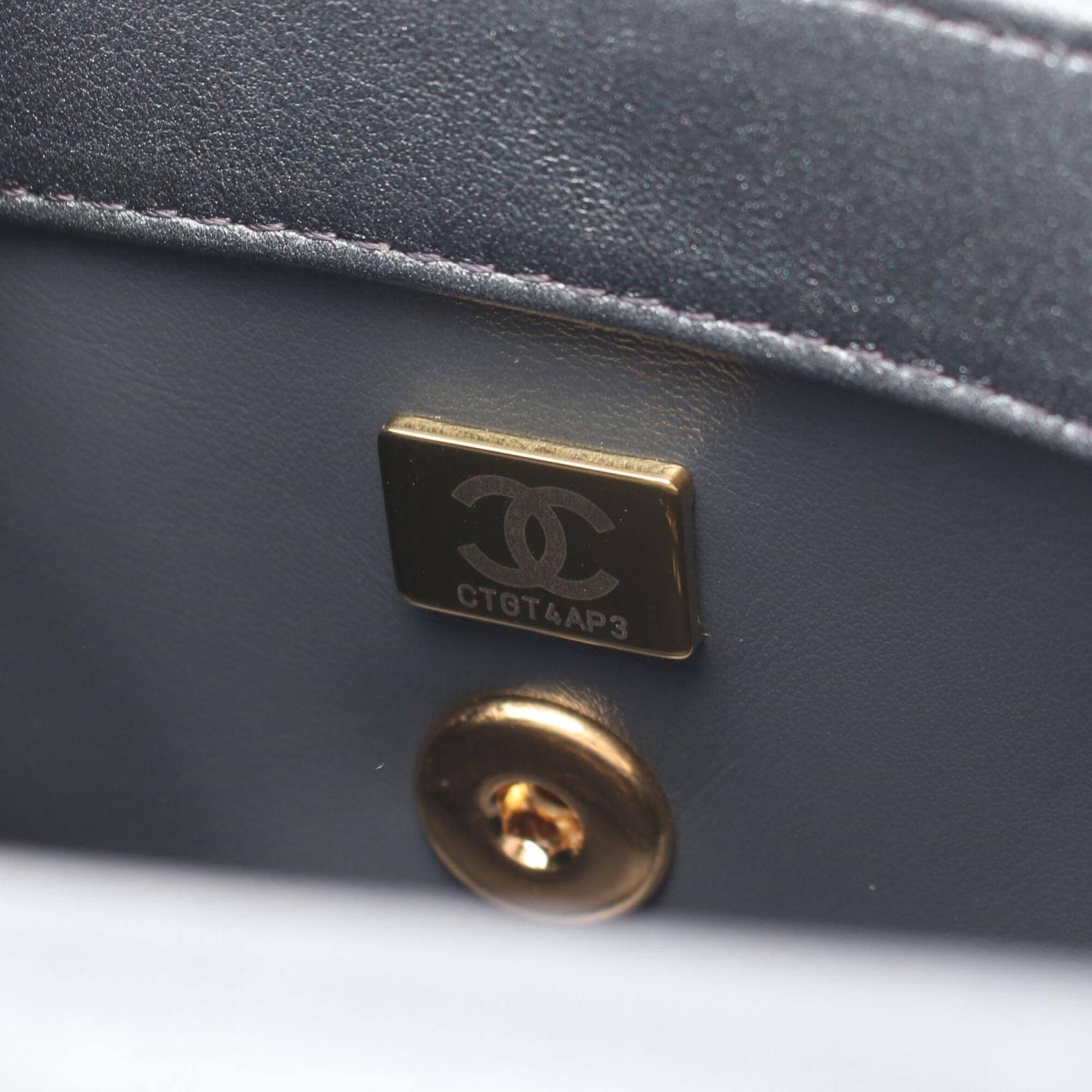 Chanel Gray Leather Handbag Shoulder Bag (Pre-Owned)