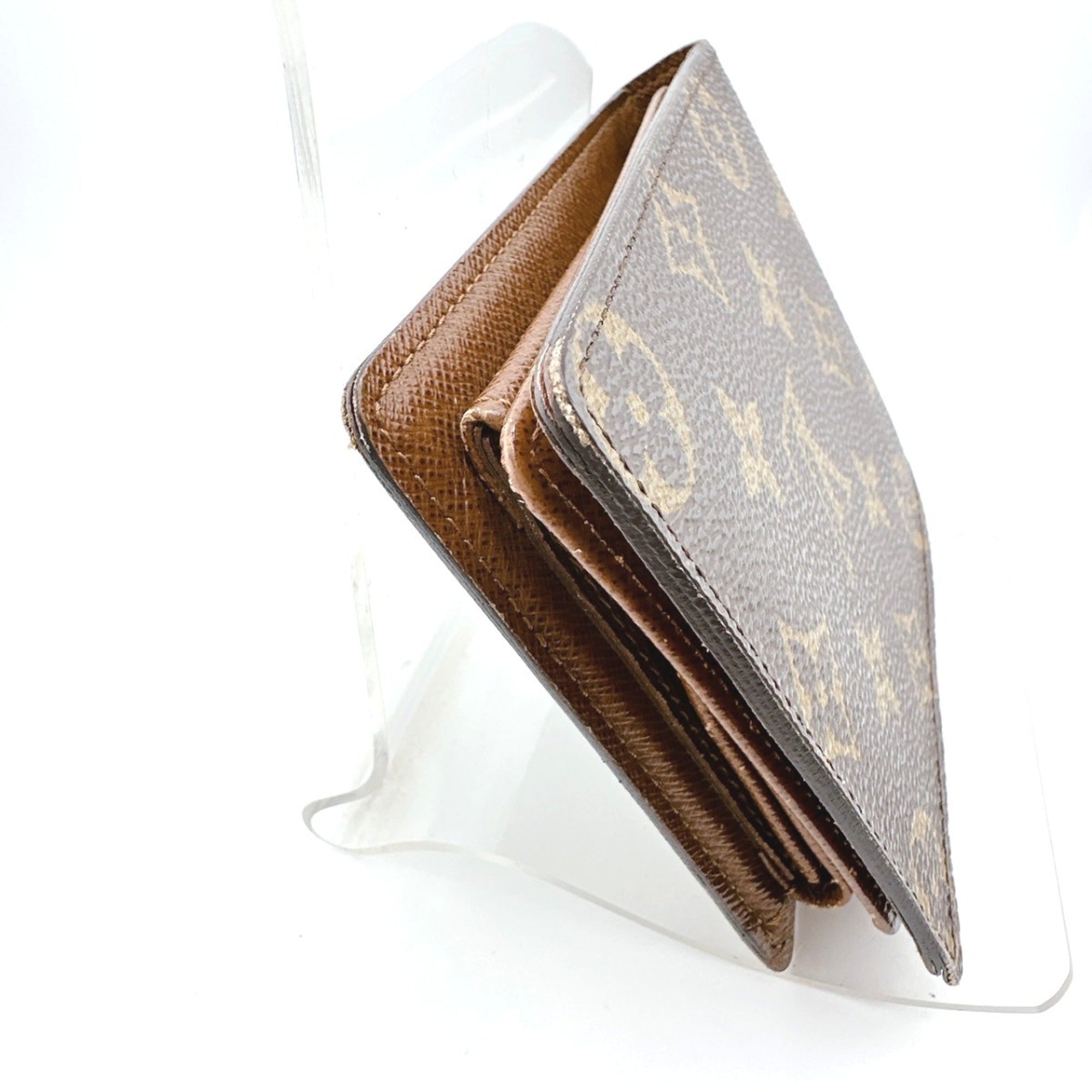 Louis Vuitton Monogram Brown Monogram Wallet (Bi-Fold) (Pre-Owned)