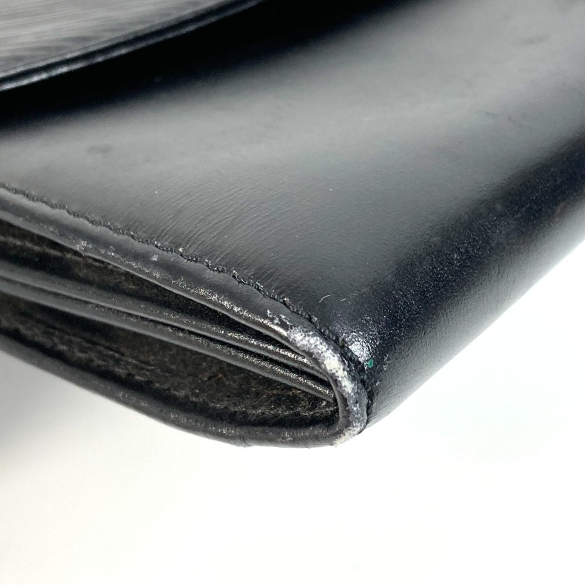 Louis Vuitton Black Leather Clutch Bag (Pre-Owned)