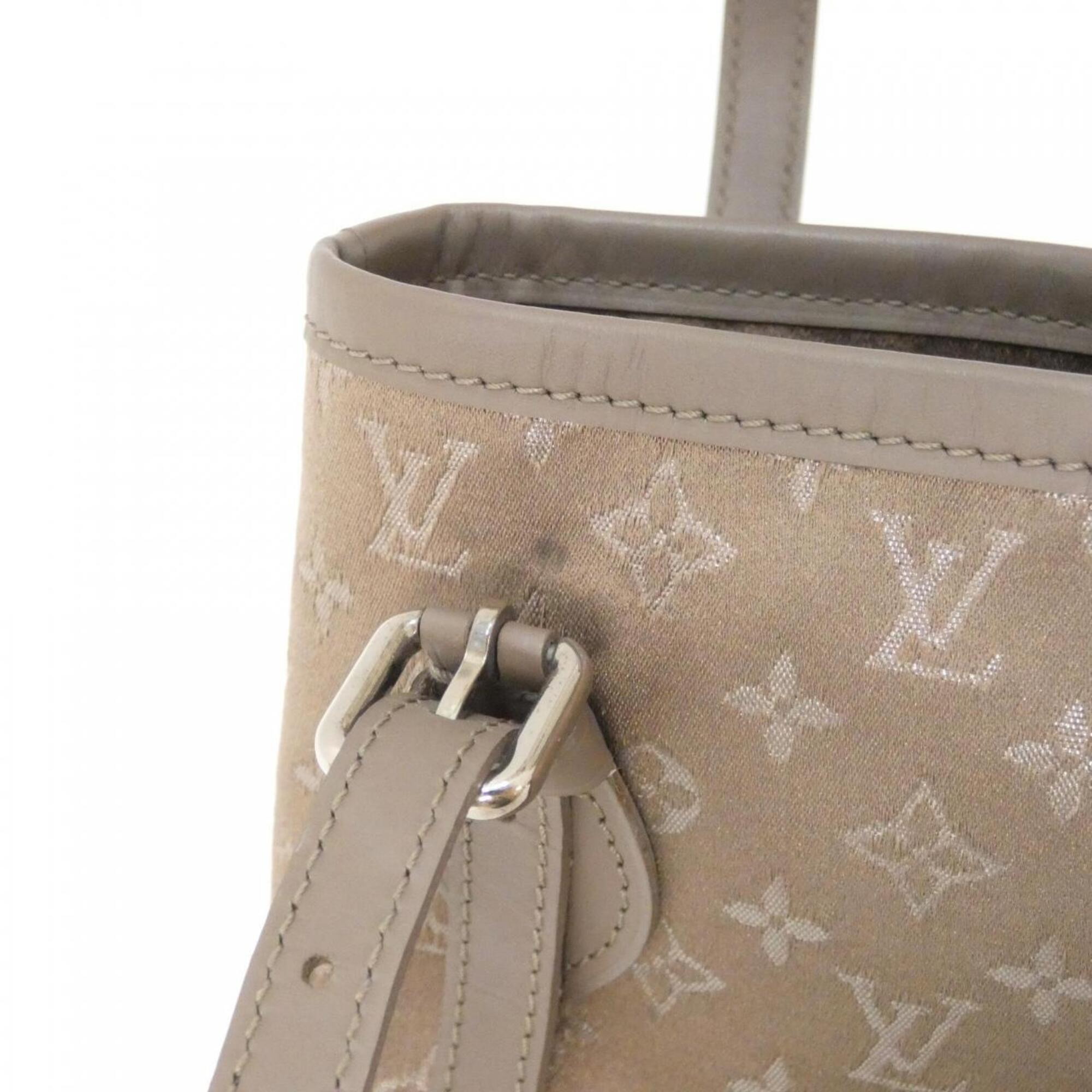 Louis Vuitton Beige Satin Handbag (Pre-Owned)