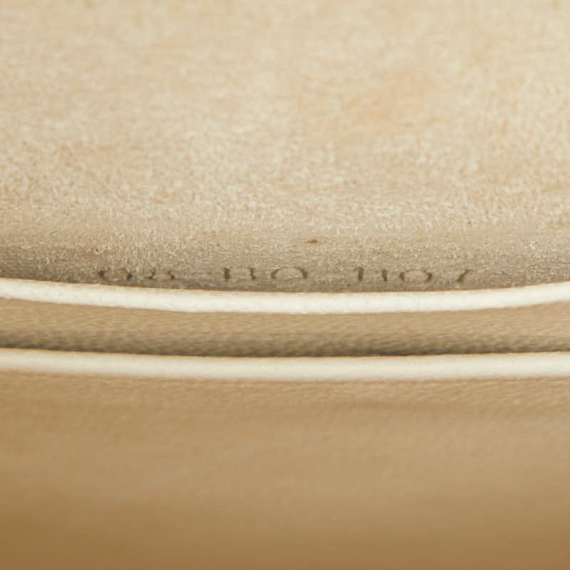Christian Dior Gold Ivory White Leather Shoulder Bag (Pre-Owned)