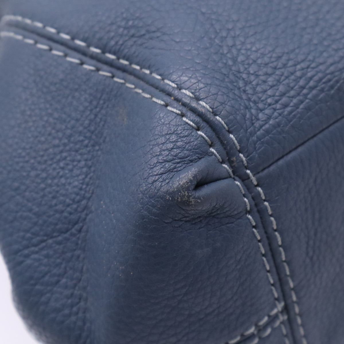 Coach Navy Leather Handbag Shoulder Bag (Pre-Owned)