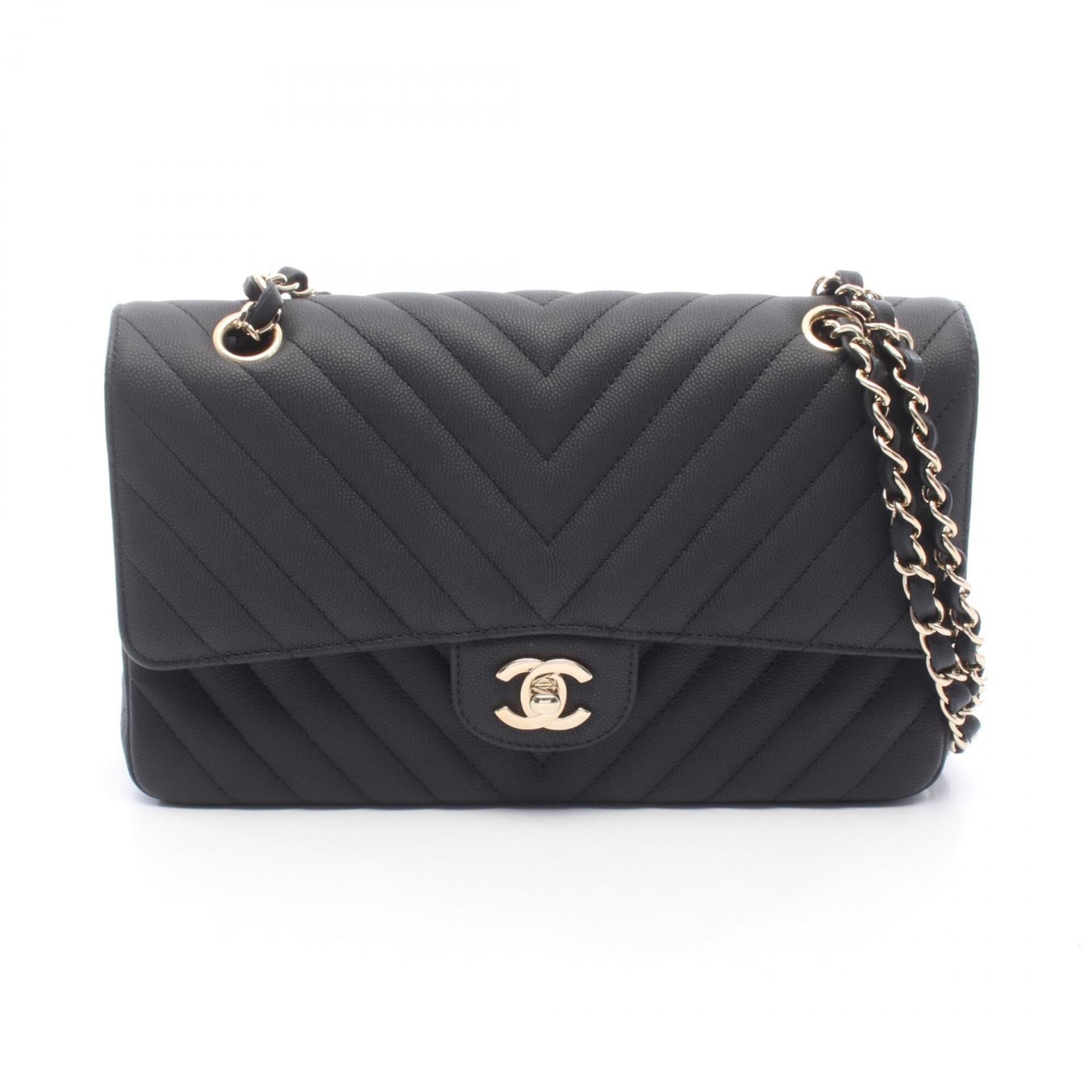 Chanel Black Grained Calfskin Handbag Shoulder Bag (Pre-Owned)