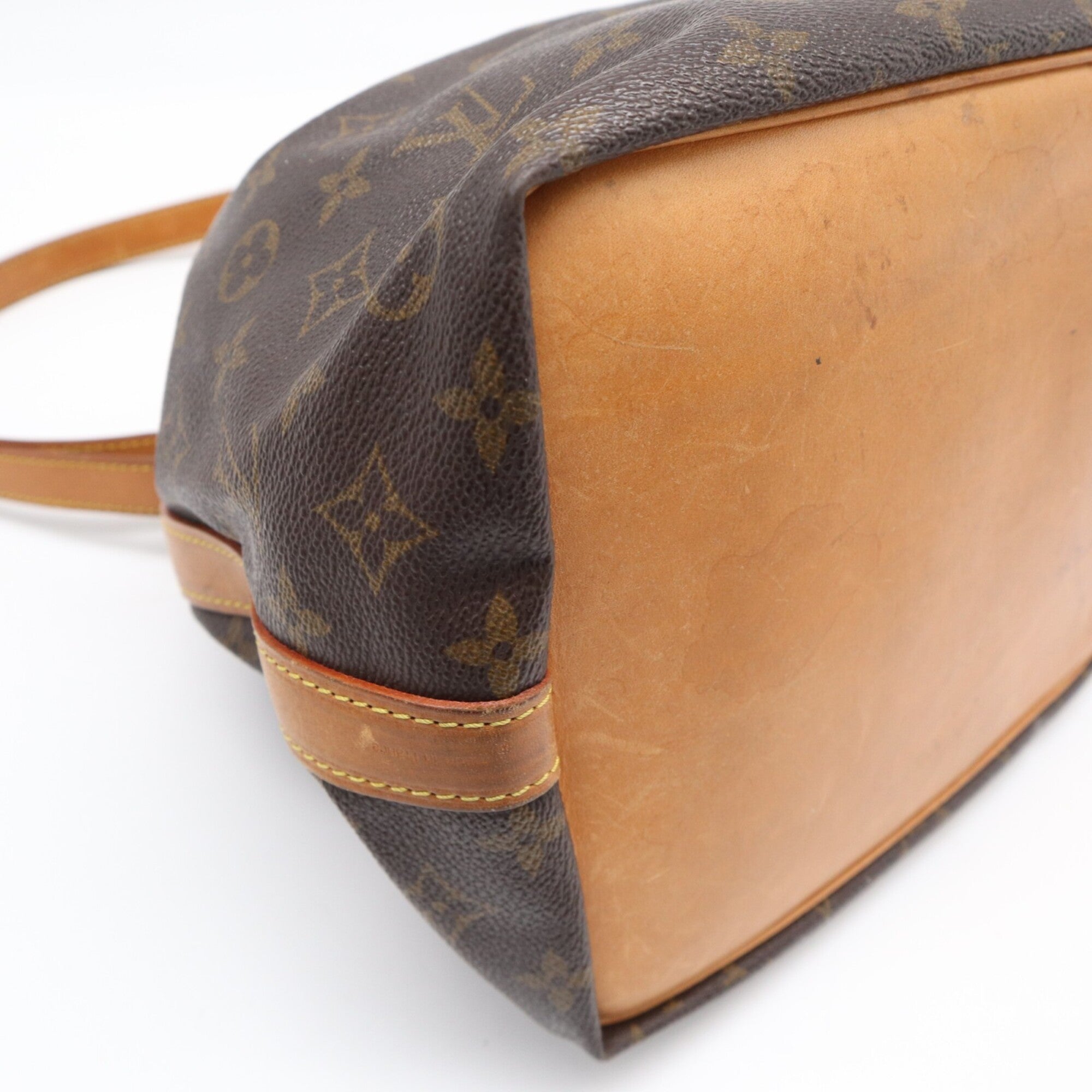 Louis Vuitton Monogram Brown Coated Canvas Leather Handbag (Pre-Owned)