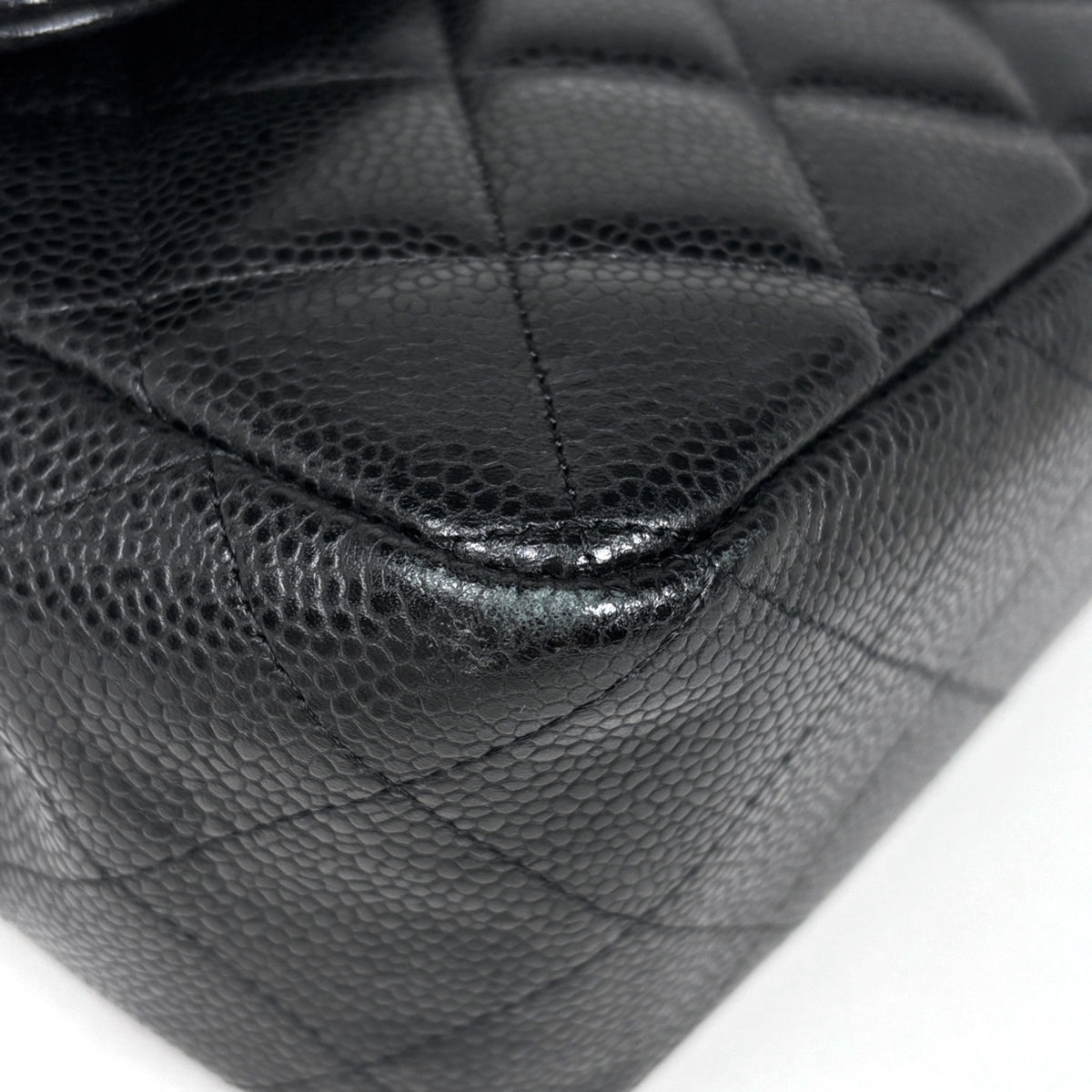 Chanel Matelasse Black Grained Calfskin Shoulder Bag (Pre-Owned)