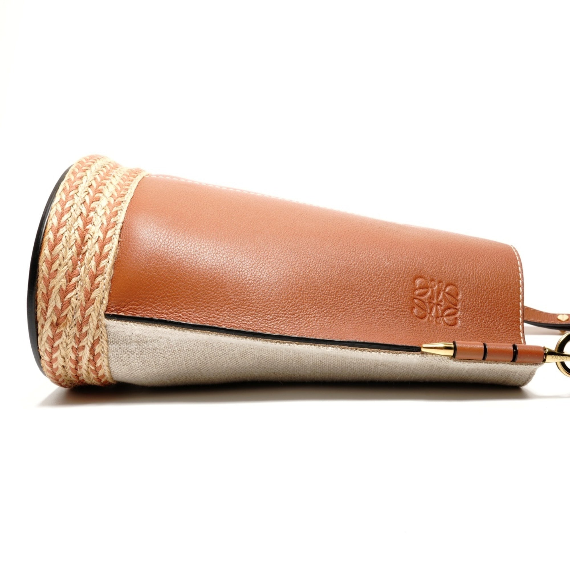 Loewe Brown Leather Shoulder Bag (Pre-Owned)