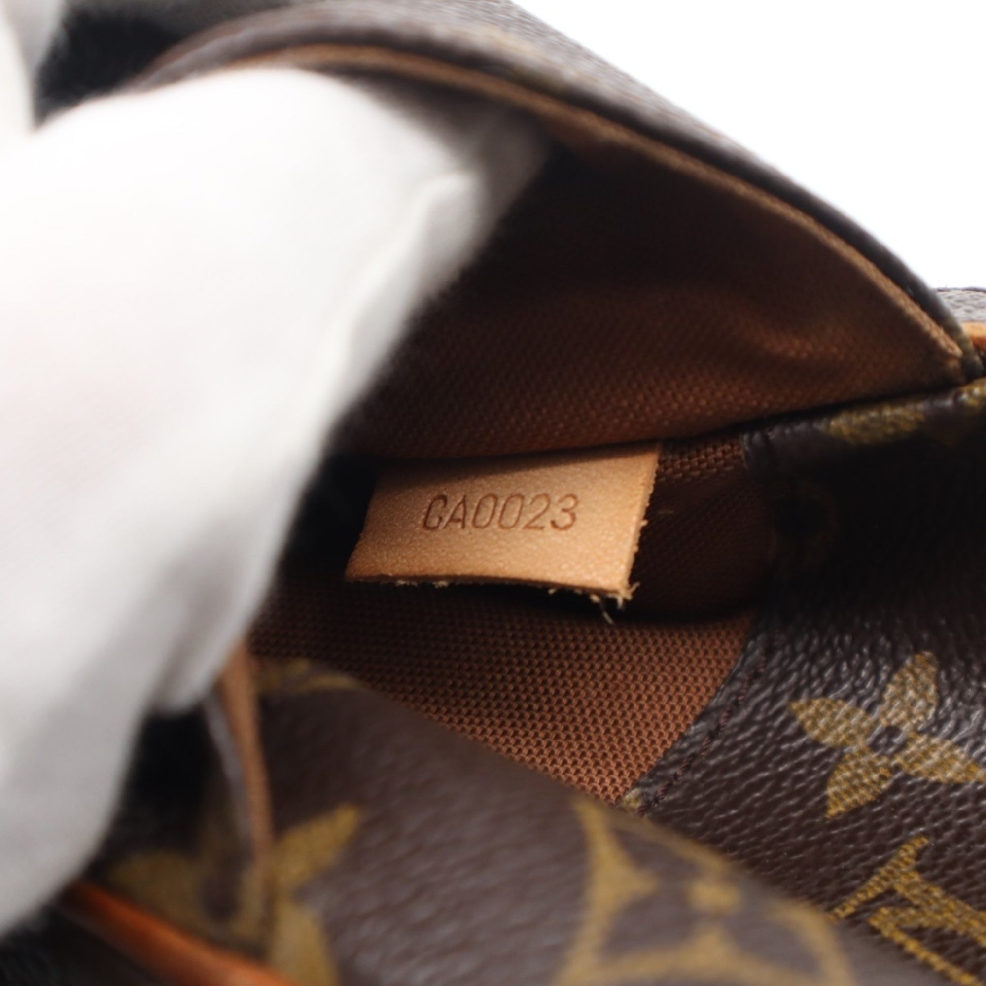 Louis Vuitton Monogram Brown Coated Canvas Leather Pochette Shoulder Bag (Pre-Owned)