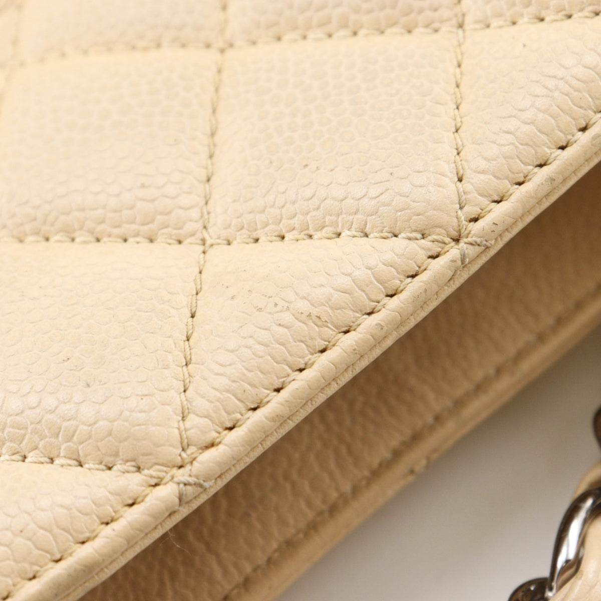 Chanel Beige Grained Calfskin Tote Bag (Pre-Owned)