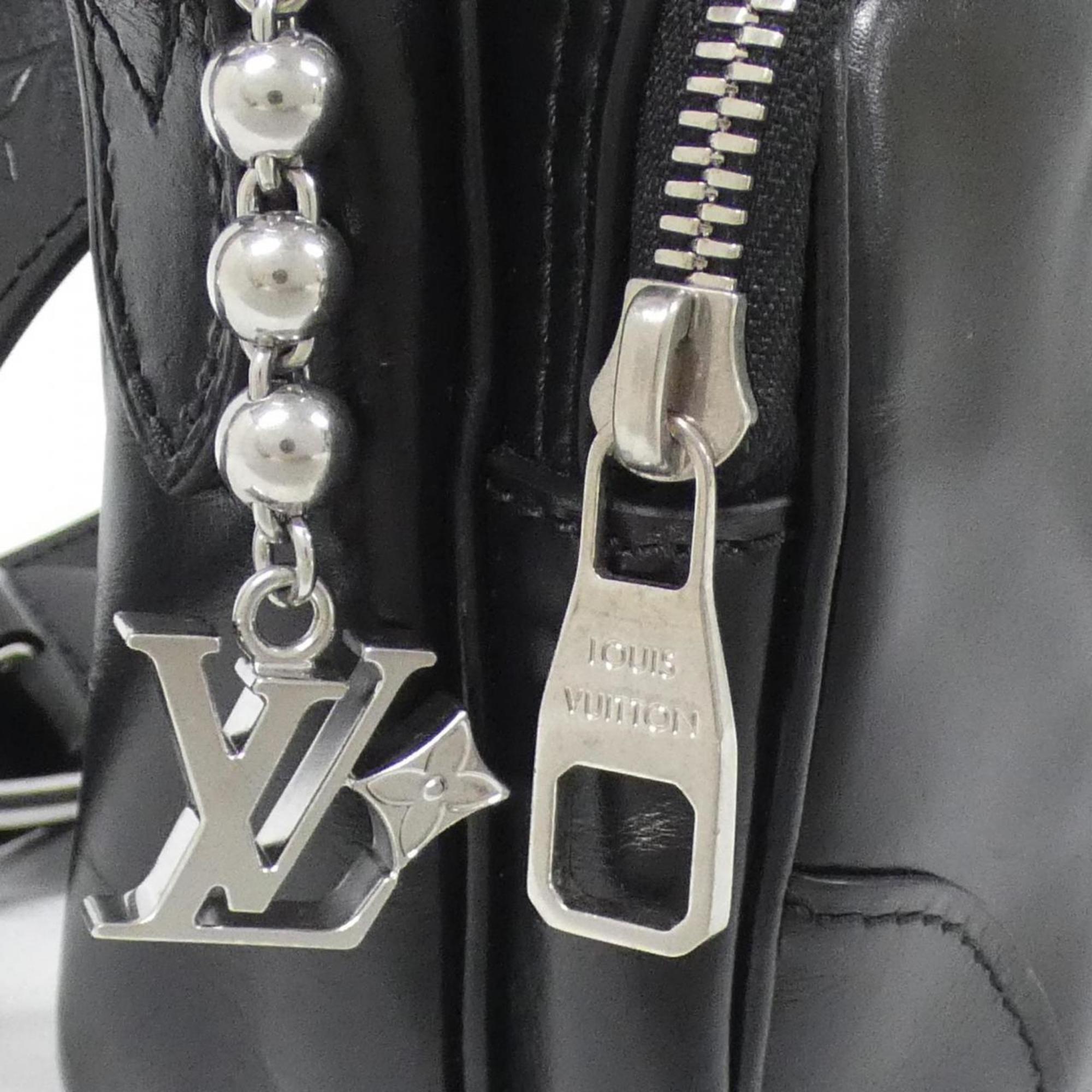 Louis Vuitton Black Leather Shoulder Bag (Pre-Owned)