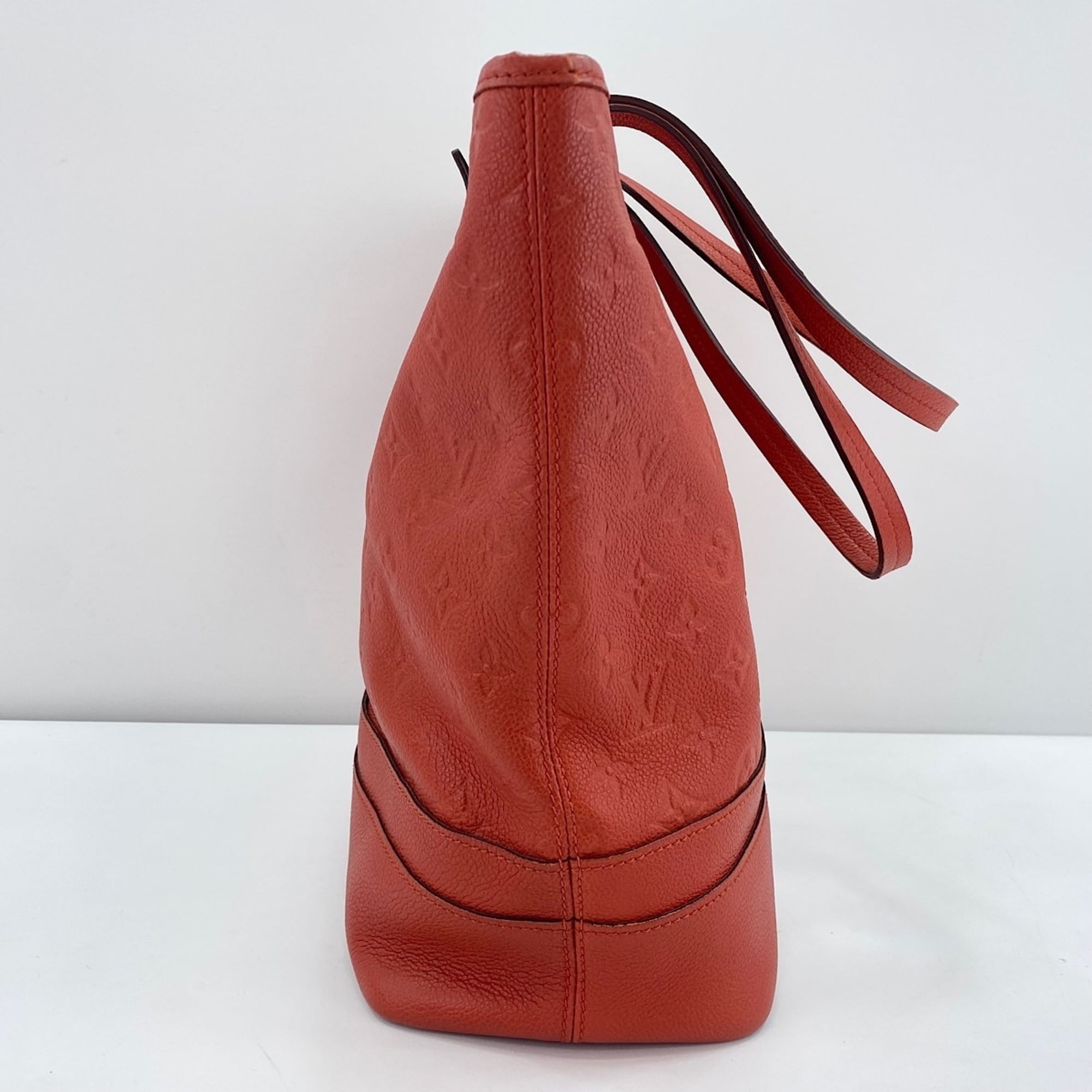 Louis Vuitton Orange Tote Bag (Pre-Owned)