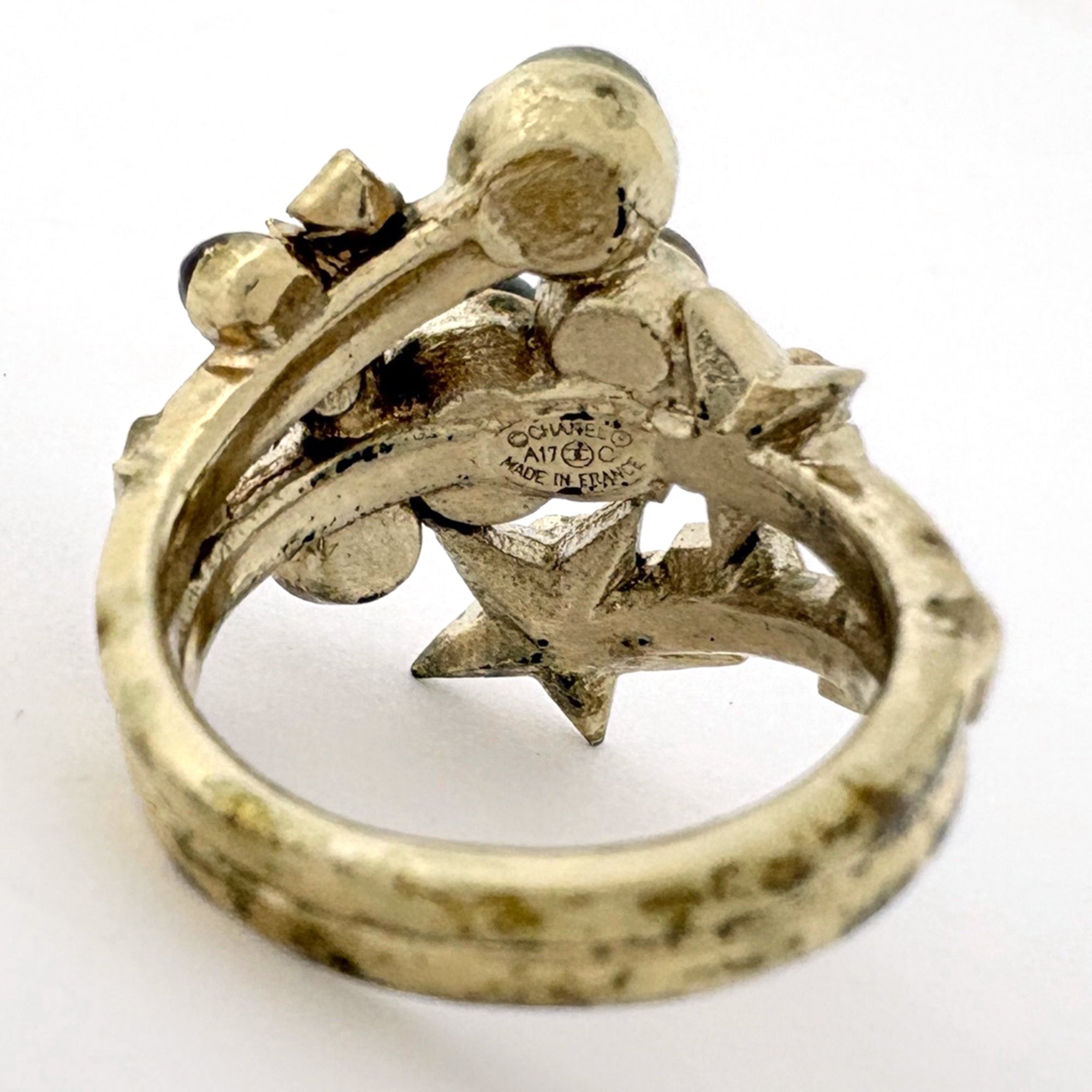 Chanel Gold Gold Plating Rhinestone Band Ring (Pre-Owned)