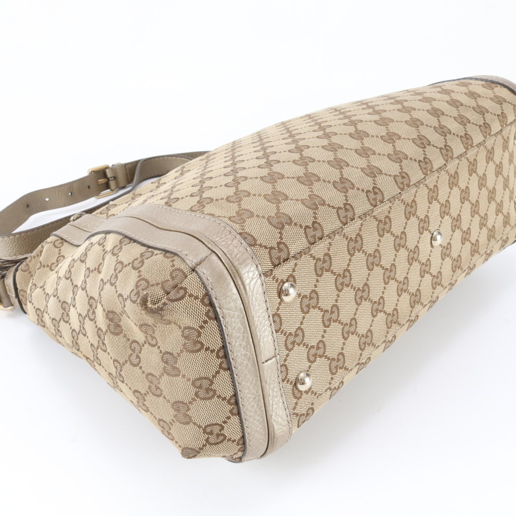 Gucci Gg Canvas Beige Gold Gg Canvas Shoulder Bag (Pre-Owned)
