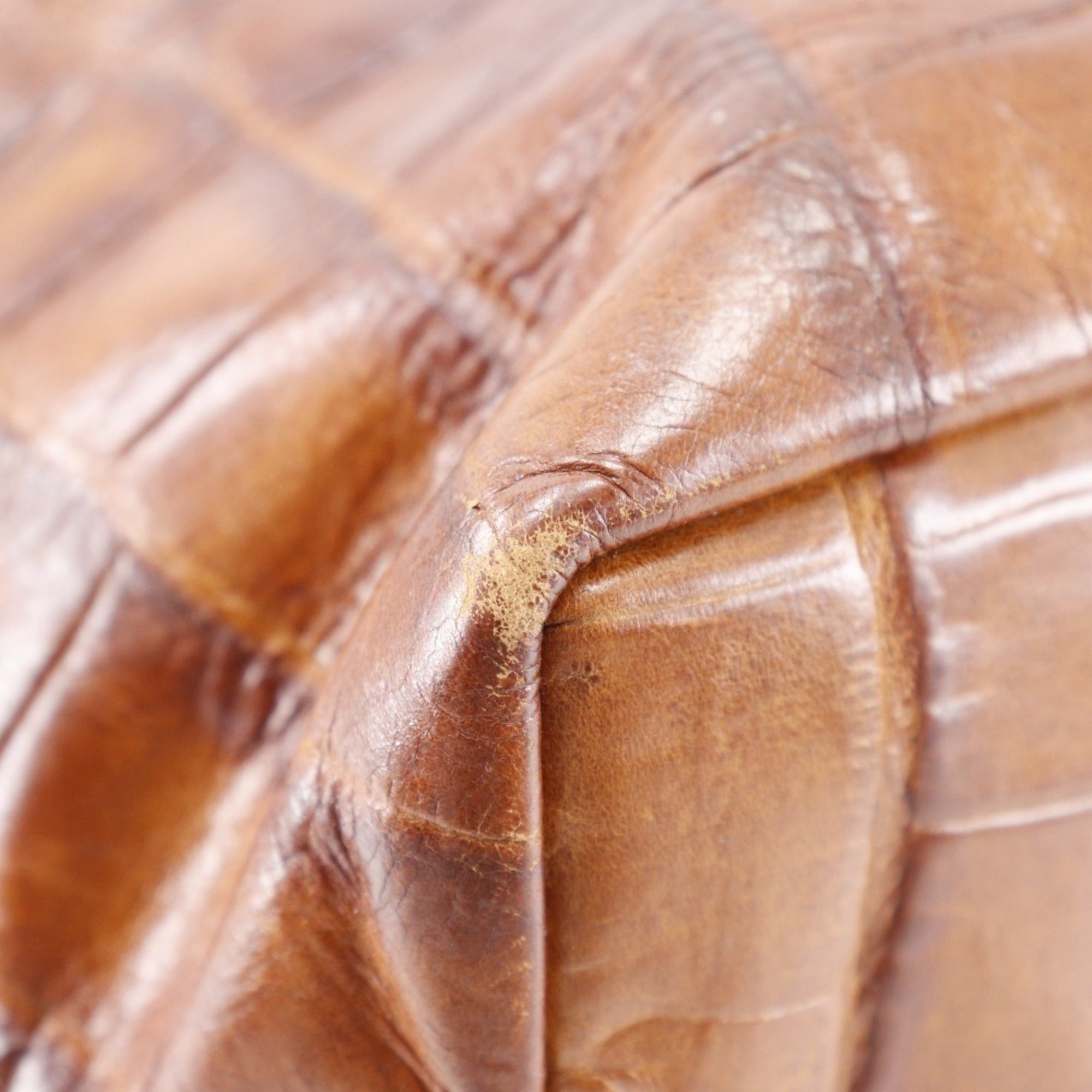 Bally Brown Leather Handbag (Pre-Owned)