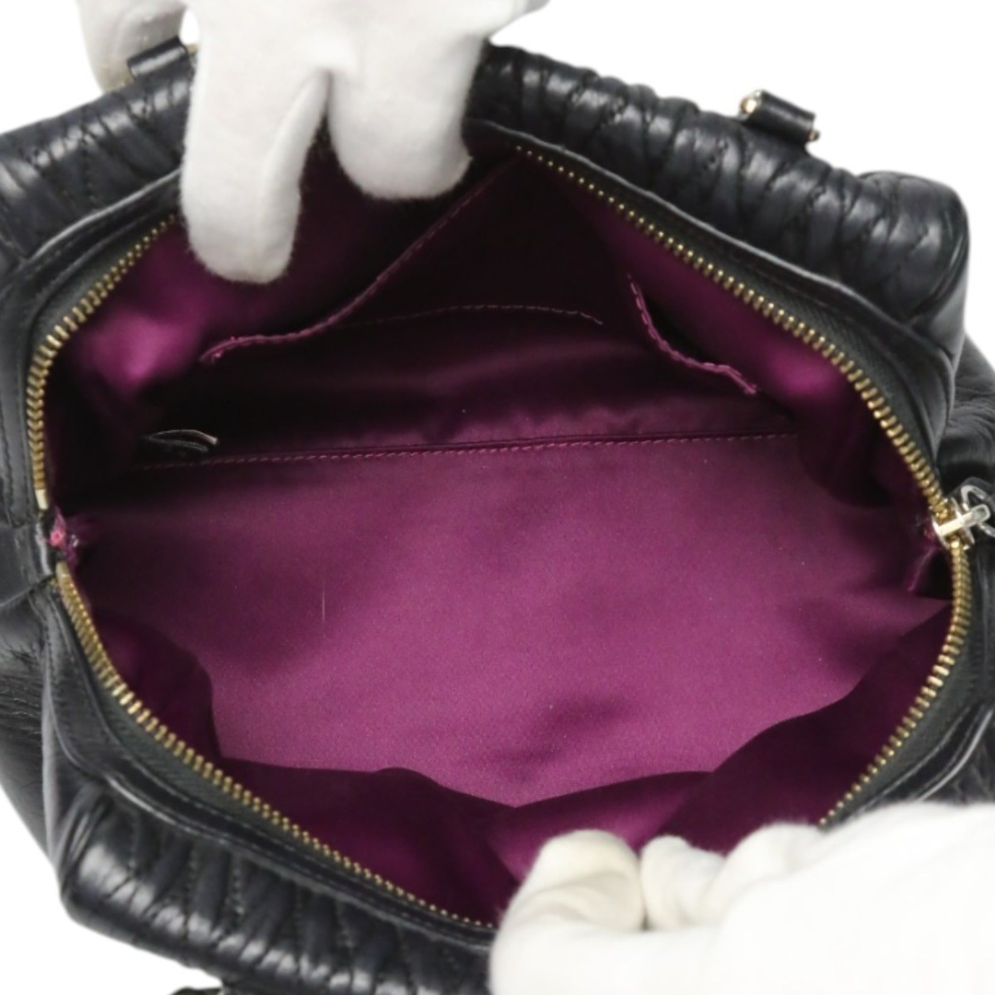 Coach Black Leather Handbag (Pre-Owned)