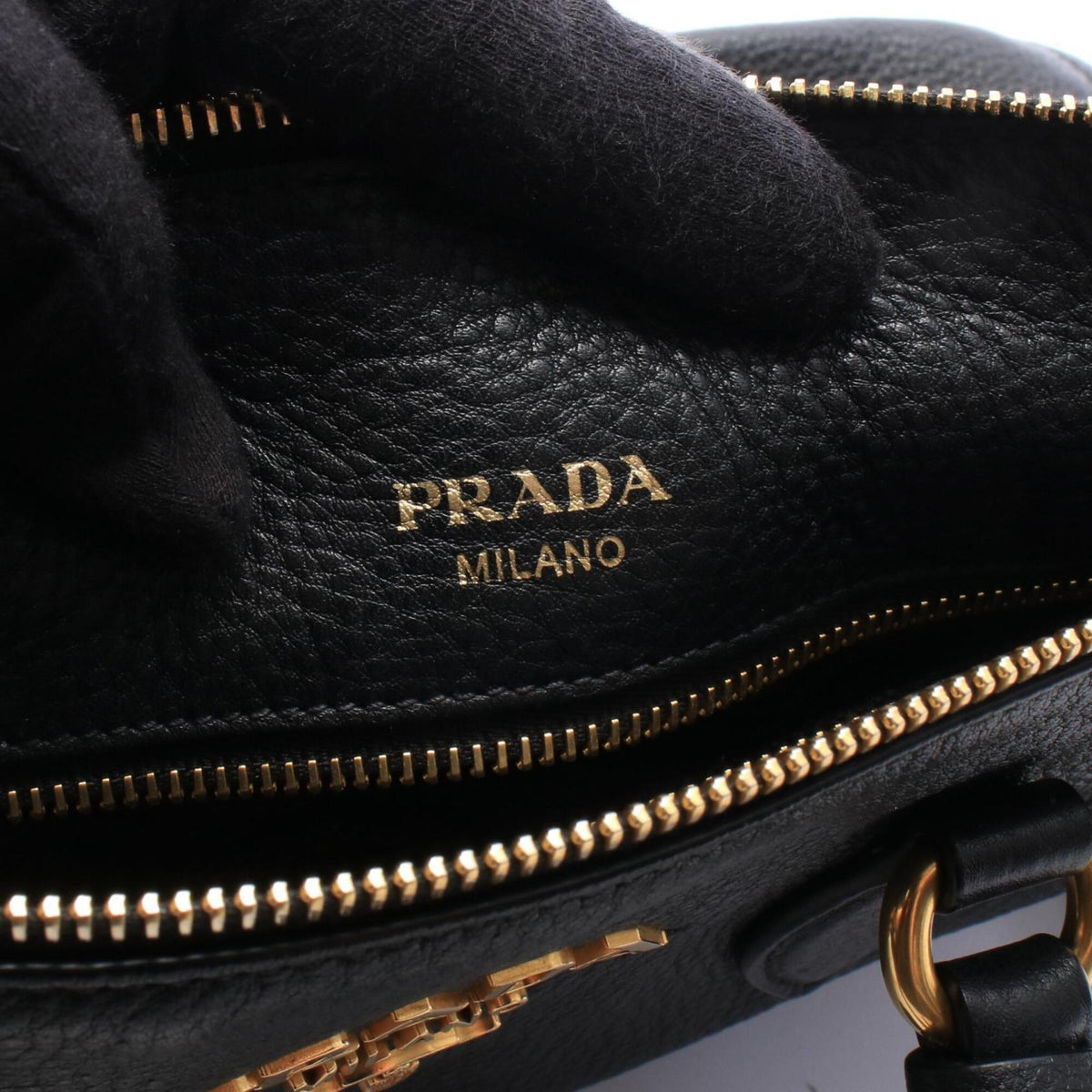 Prada Black Leather Handbag (Pre-Owned)