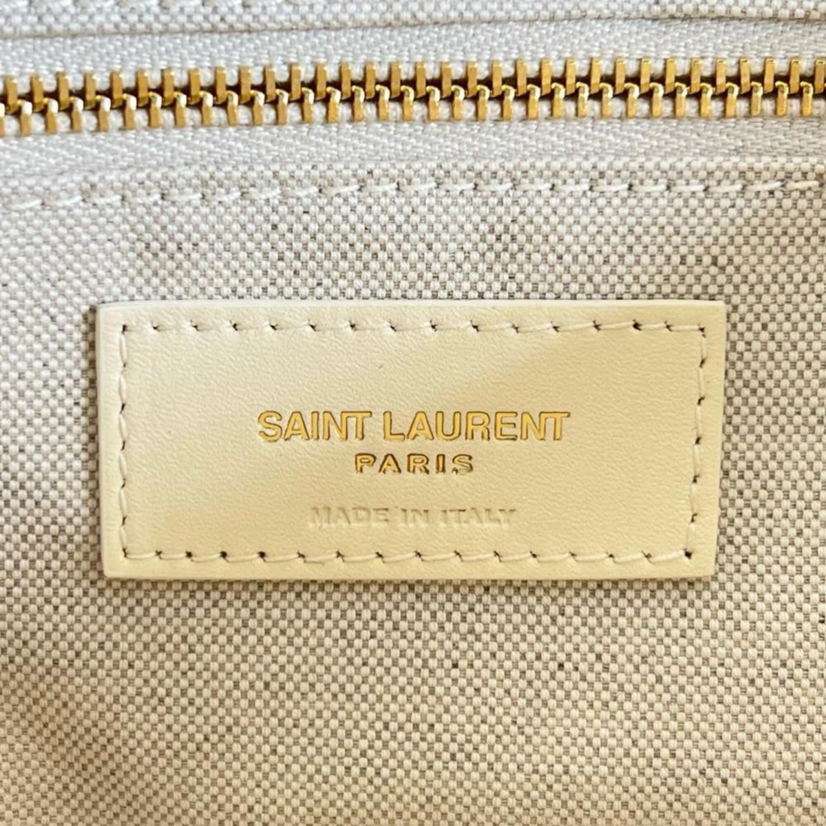 Yves Saint Laurent White Pile Fabric Leather Handbag Shoulder Bag (Pre-Owned)