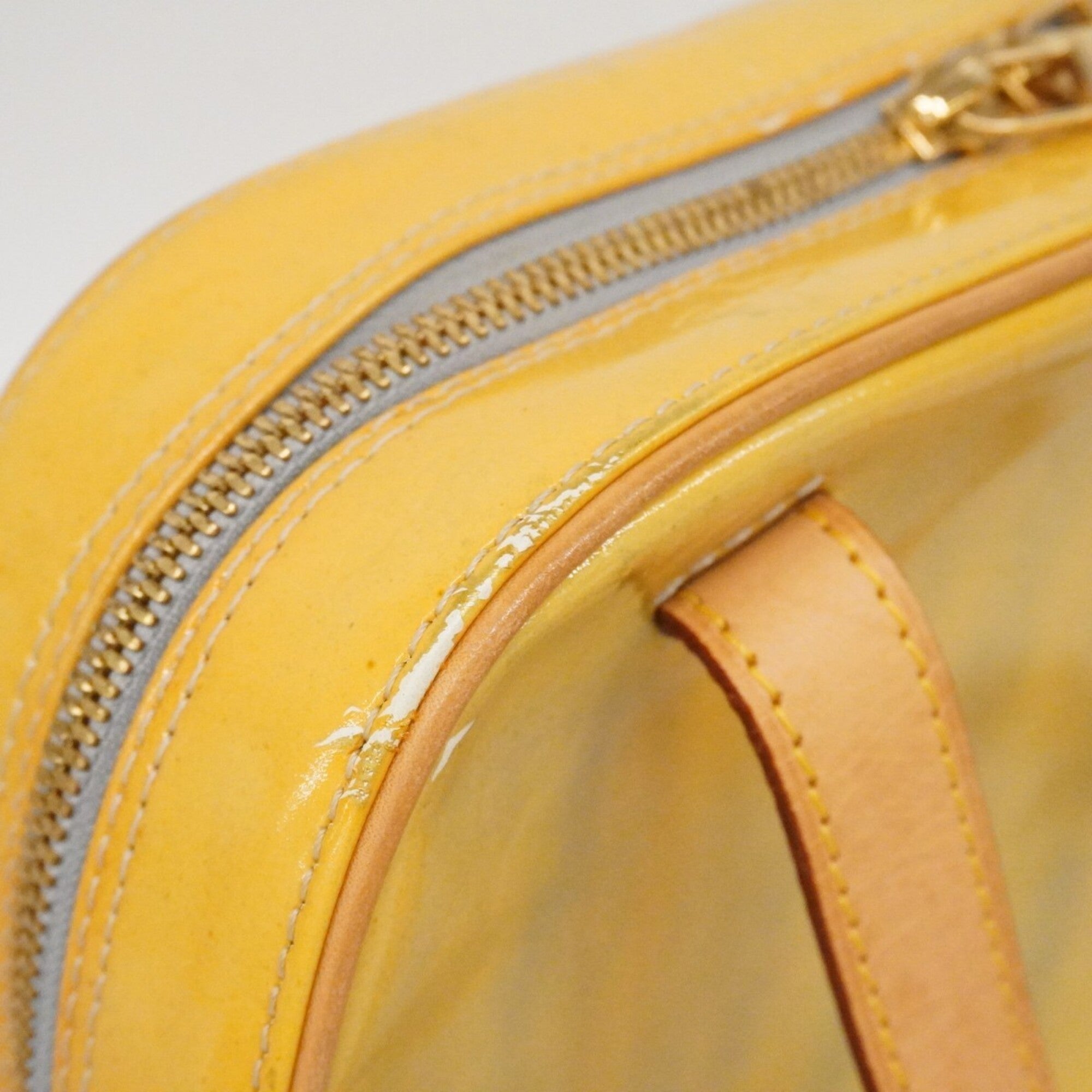Louis Vuitton Gris Backpack (Pre-Owned)