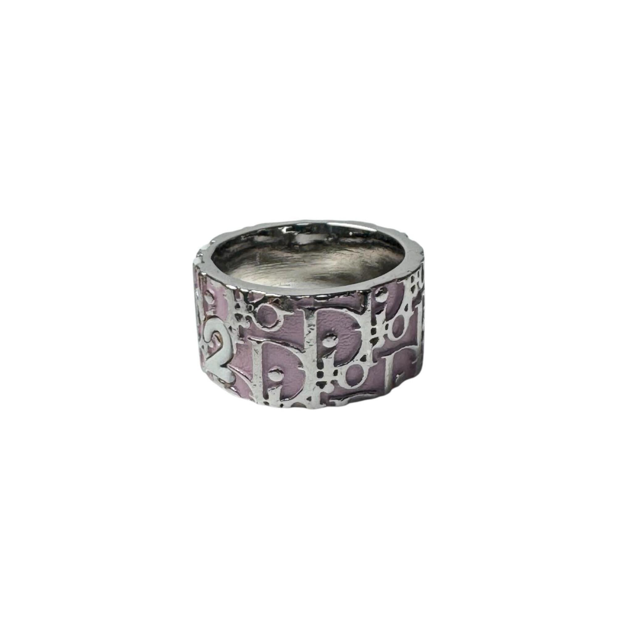 Christian Dior Silver Pink Metal Band Ring (Pre-Owned)