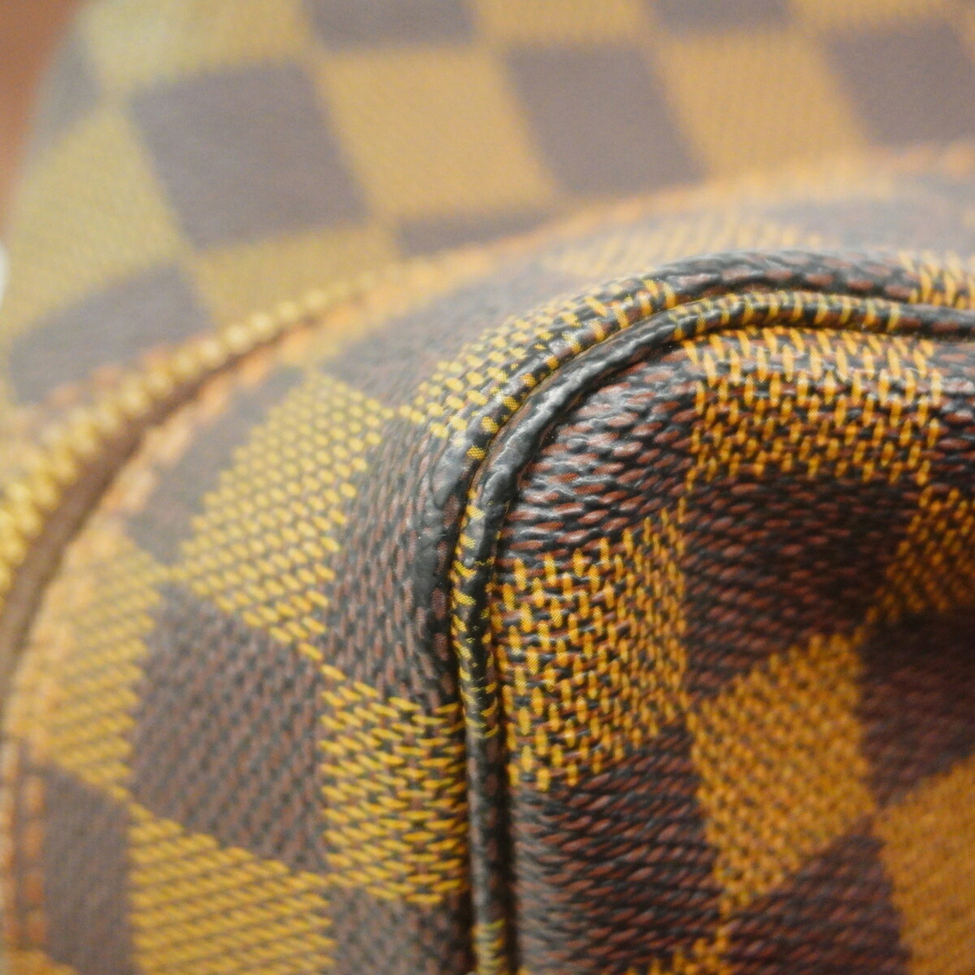 Louis Vuitton Ebene Shoulder Bag (Pre-Owned)