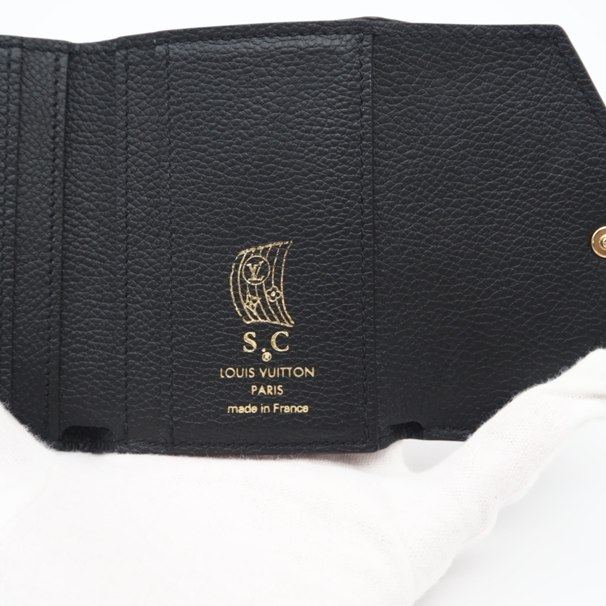 Louis Vuitton Black Noir Leather Wallet (Bi-Fold) (Pre-Owned)