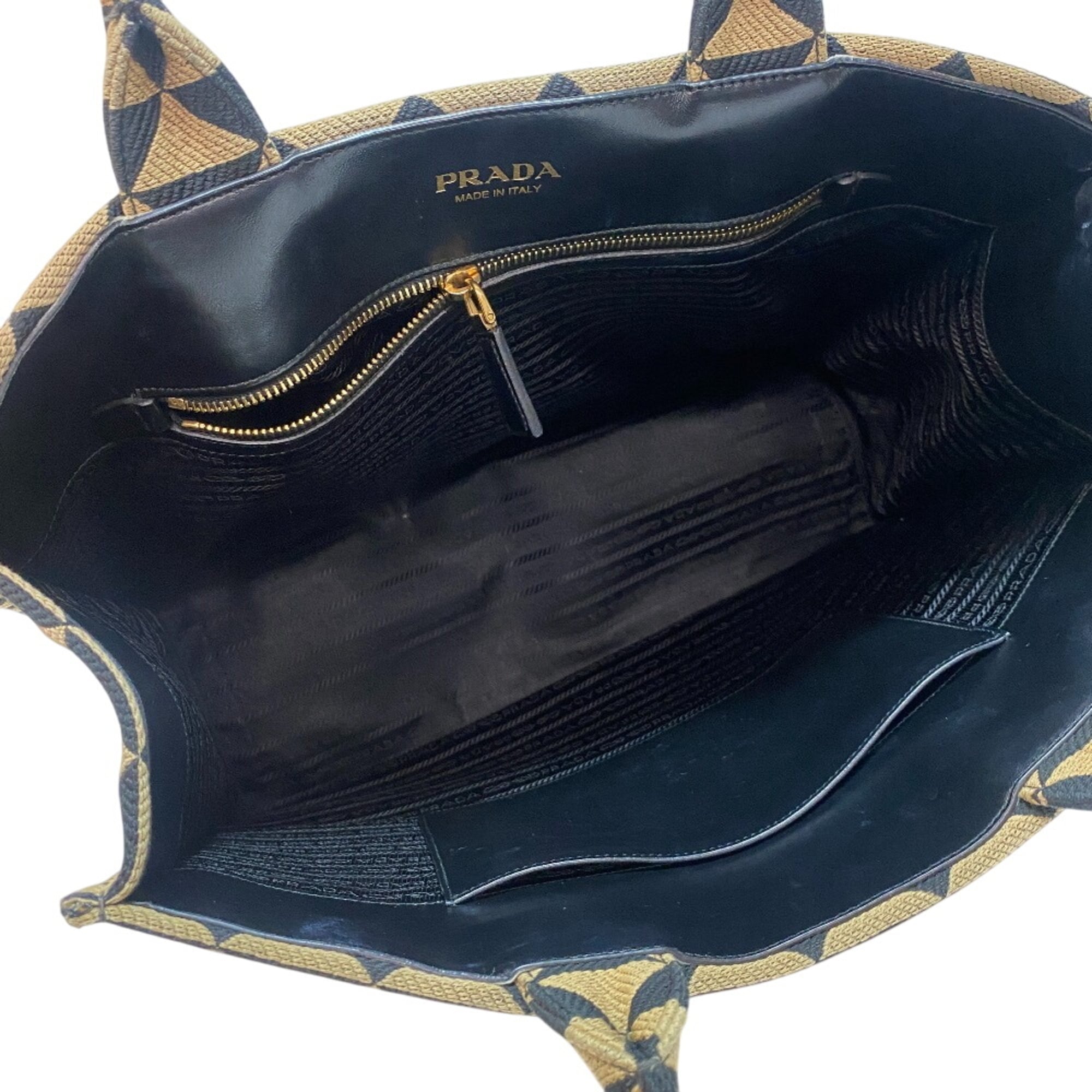 Prada Beige Black Leather Handbag (Pre-Owned)