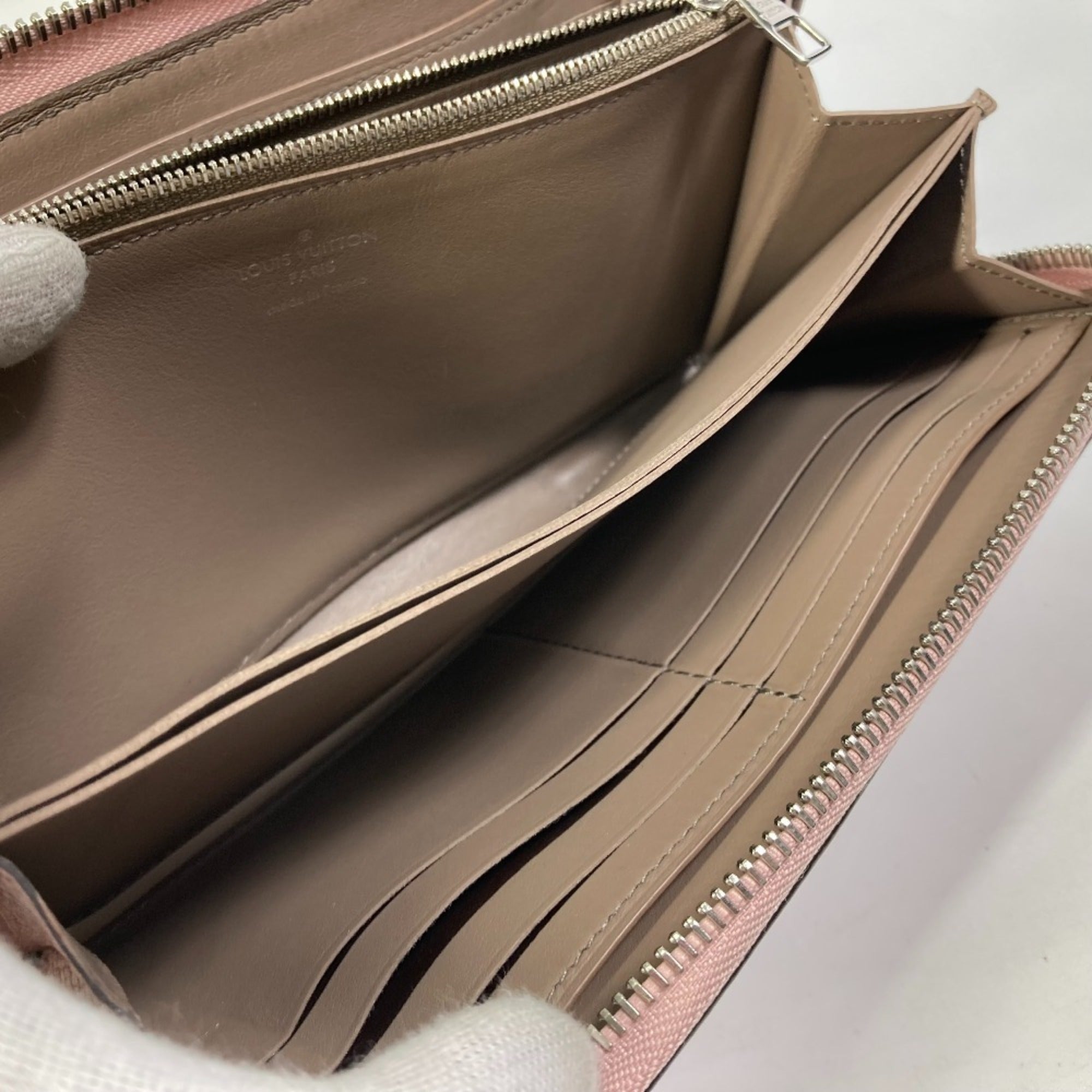 Louis Vuitton Pink Leather Long Wallet (Bi-Fold) (Pre-Owned)