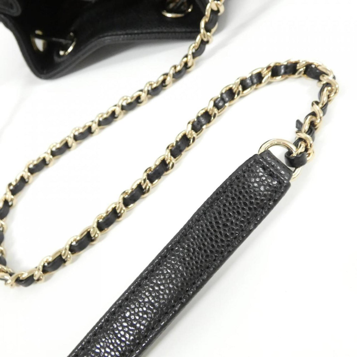 Chanel Black Grained Calfskin Shoulder Bag (Pre-Owned)