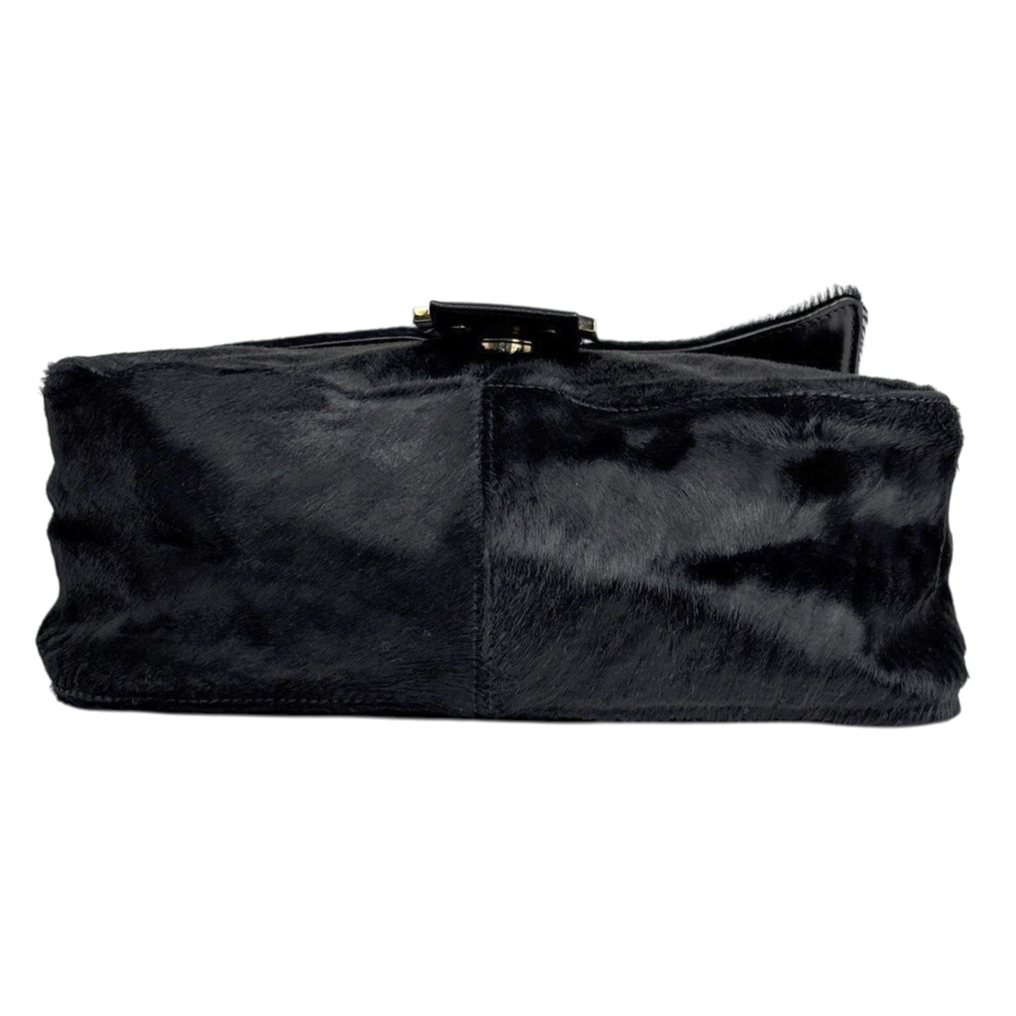 Fendi Black Leather Shoulder Bag (Pre-Owned)